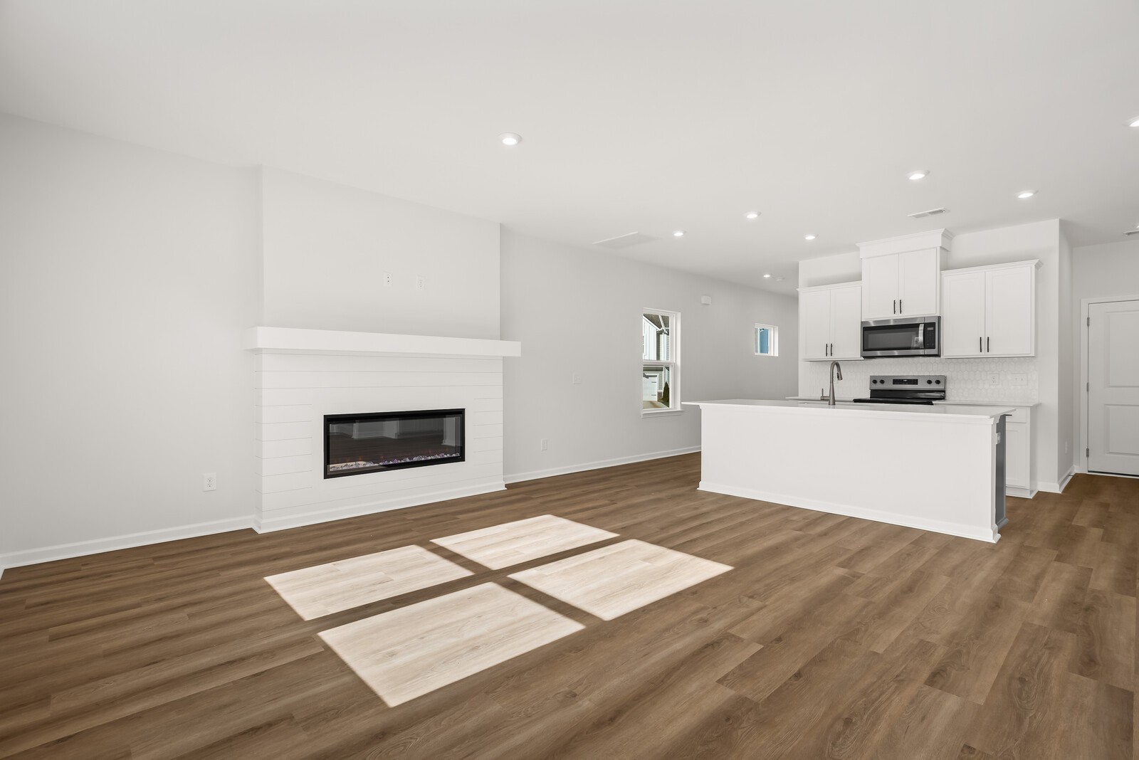 2128 Cheltenham Place