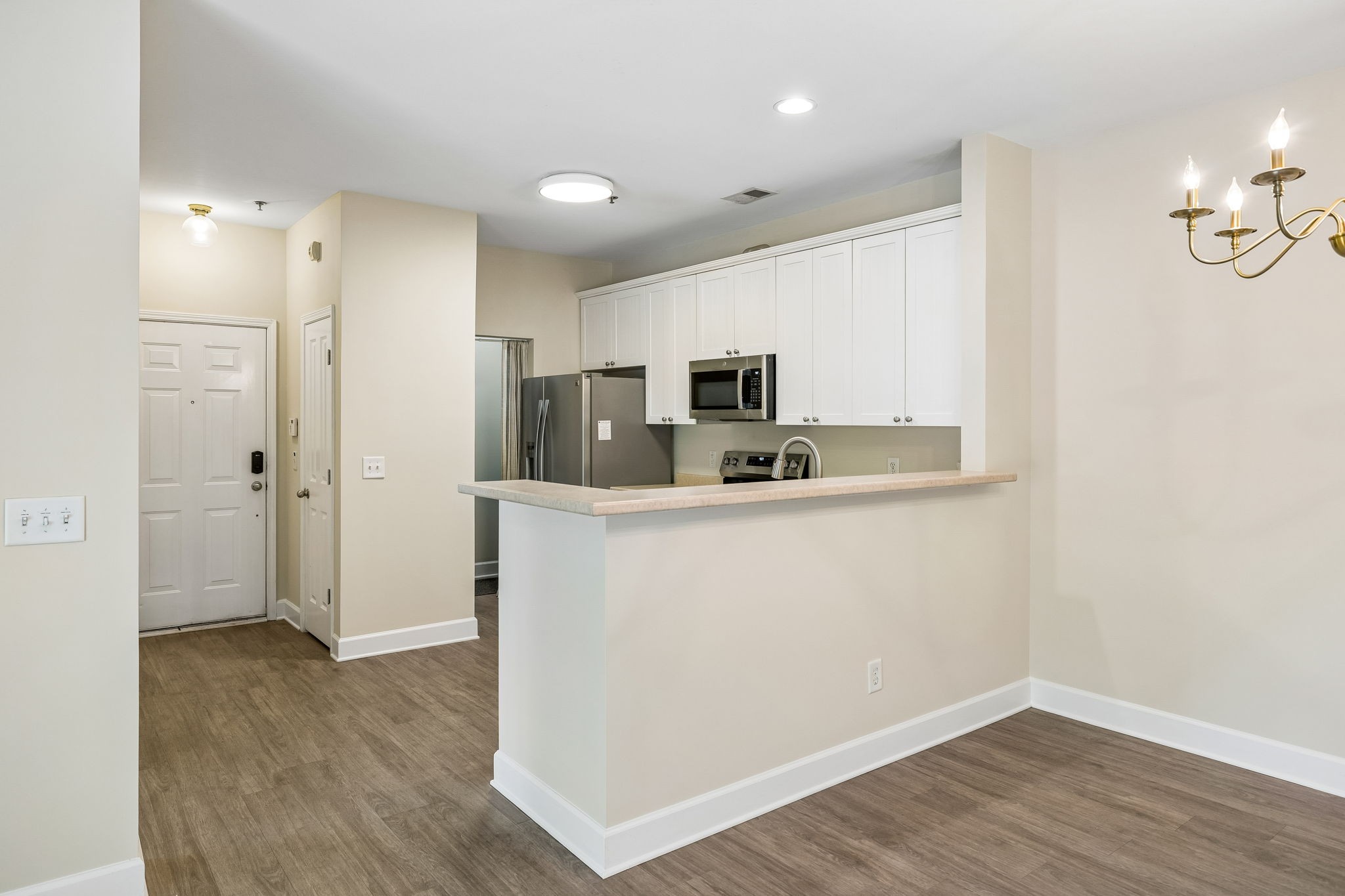 7005 Lenox Village Dr Unit: 2