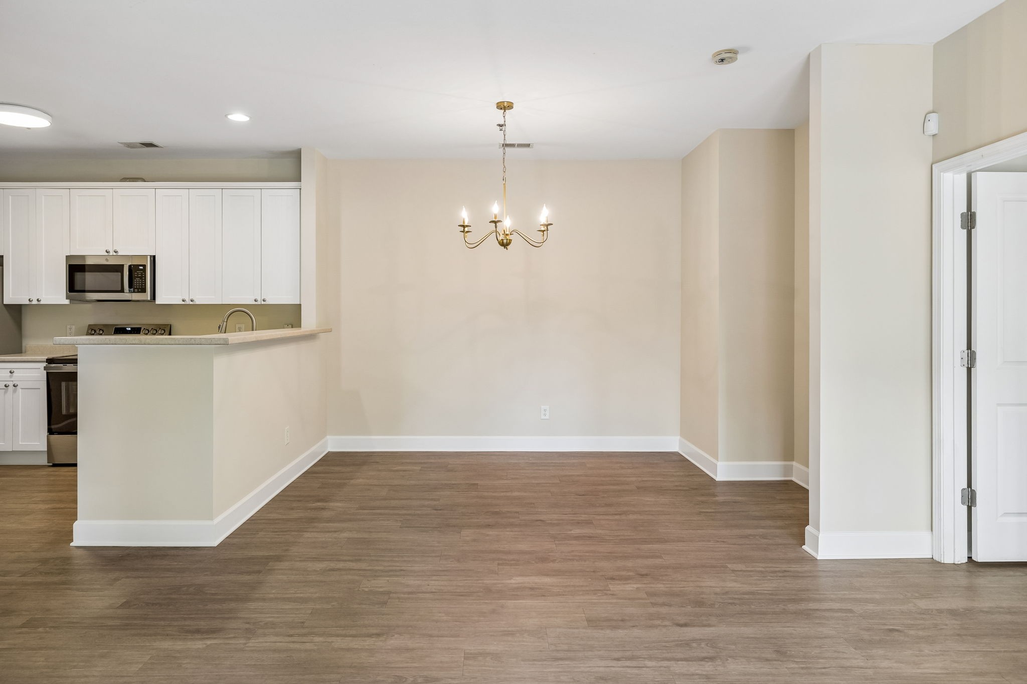 7005 Lenox Village Dr Unit: 2