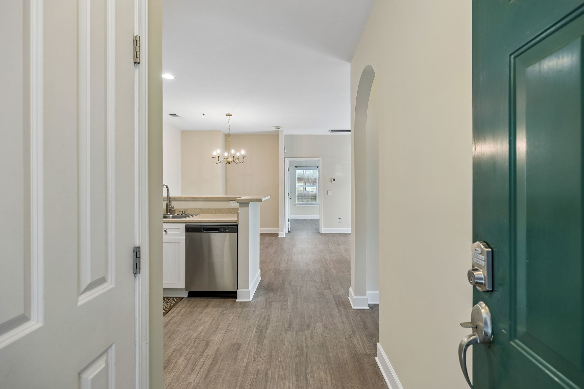 7005 Lenox Village Dr Unit: 2