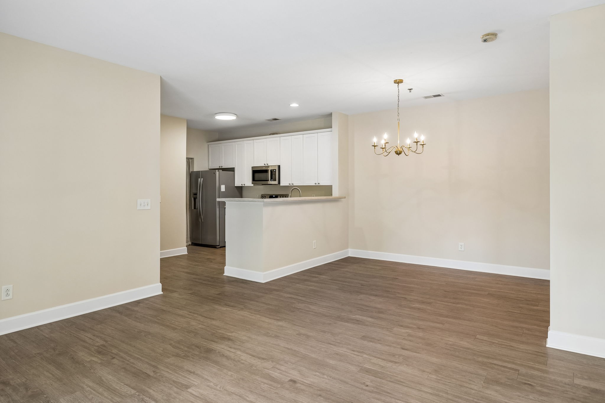 7005 Lenox Village Dr Unit: 2