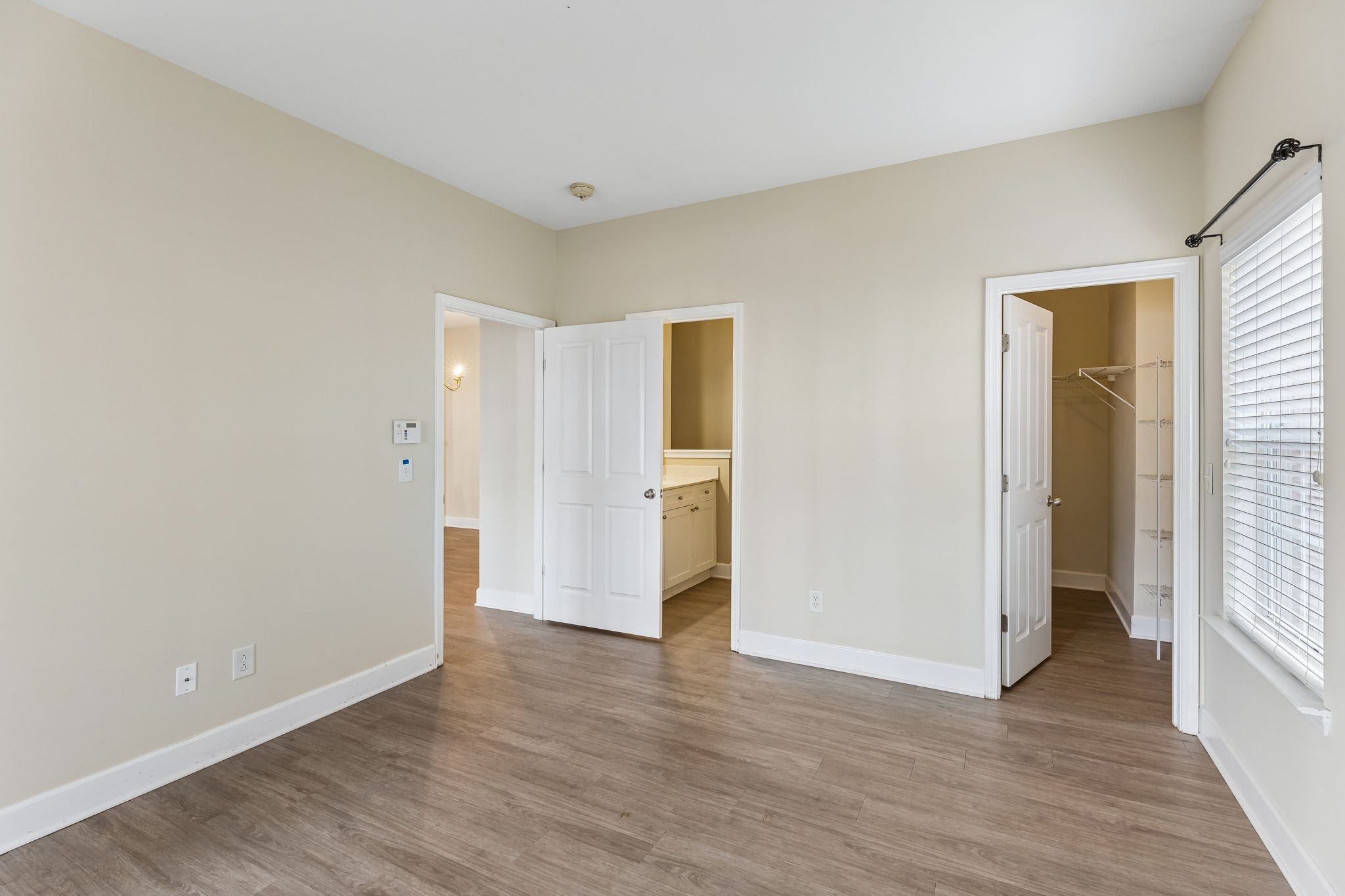 7005 Lenox Village Dr Unit: 2