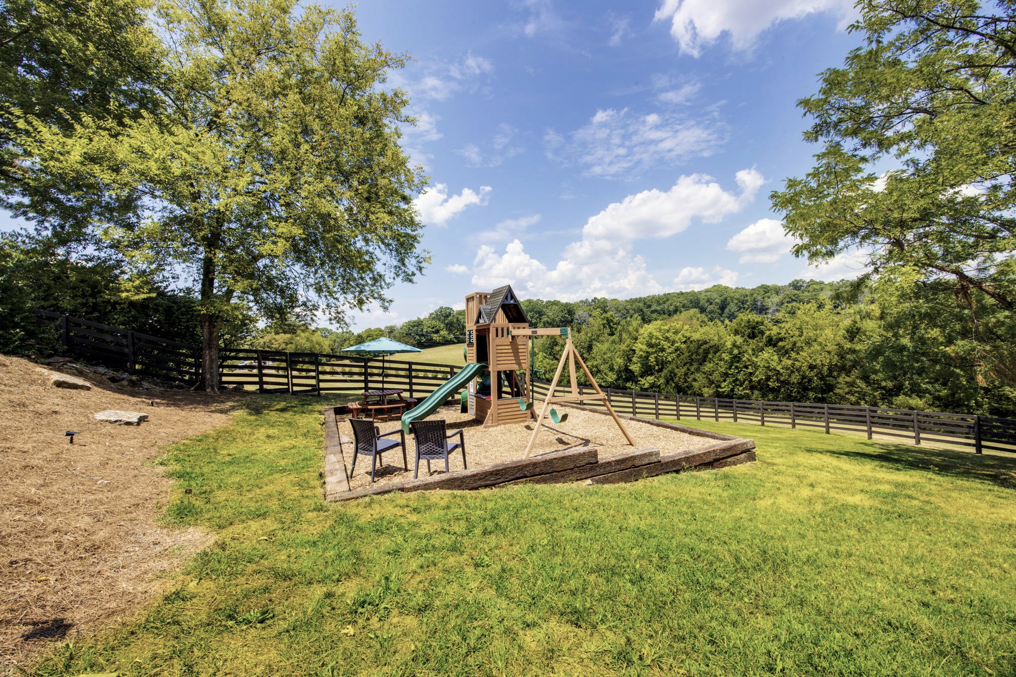 2700 Clayton Arnold Rd