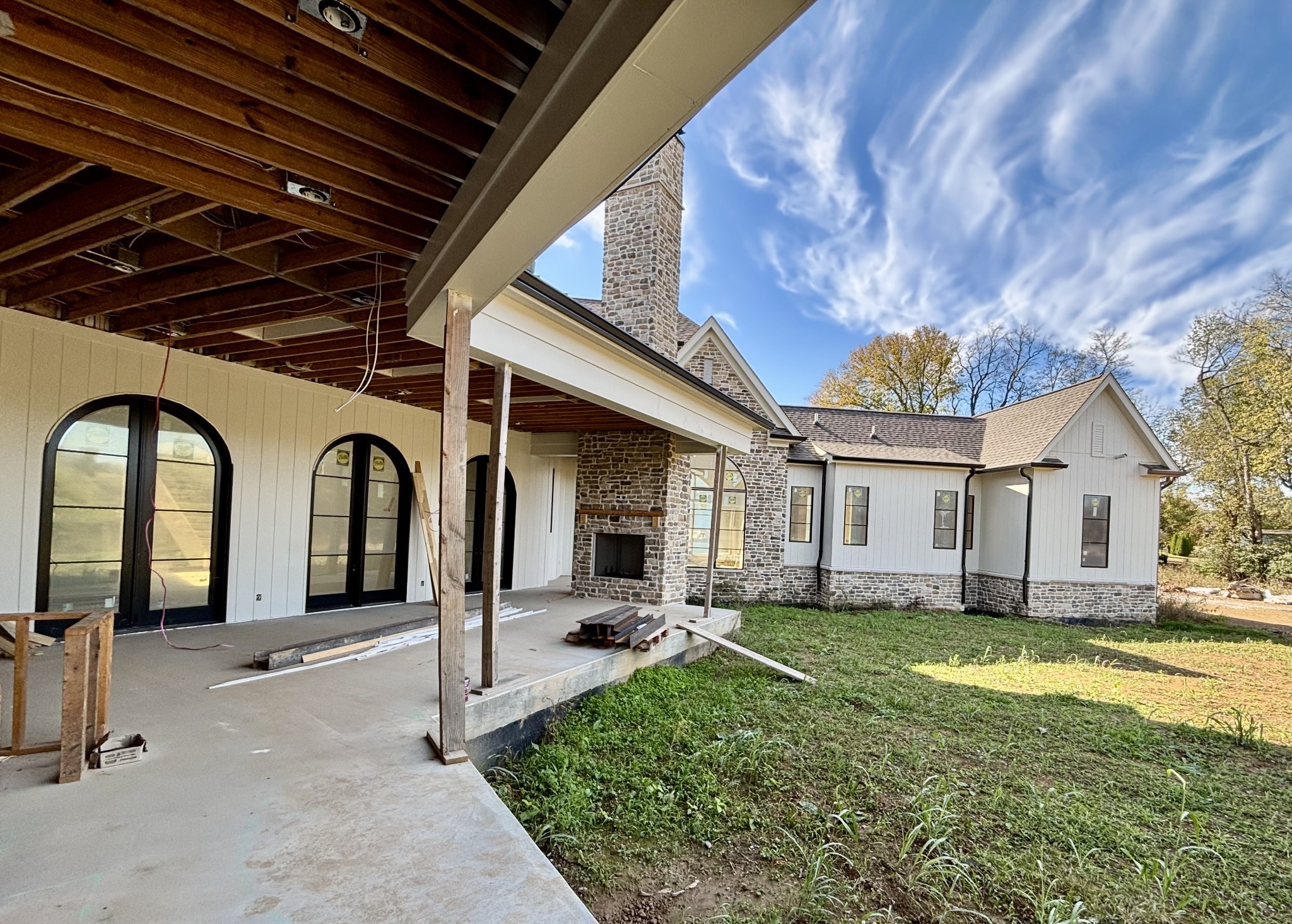 8102 Turning Point Dr