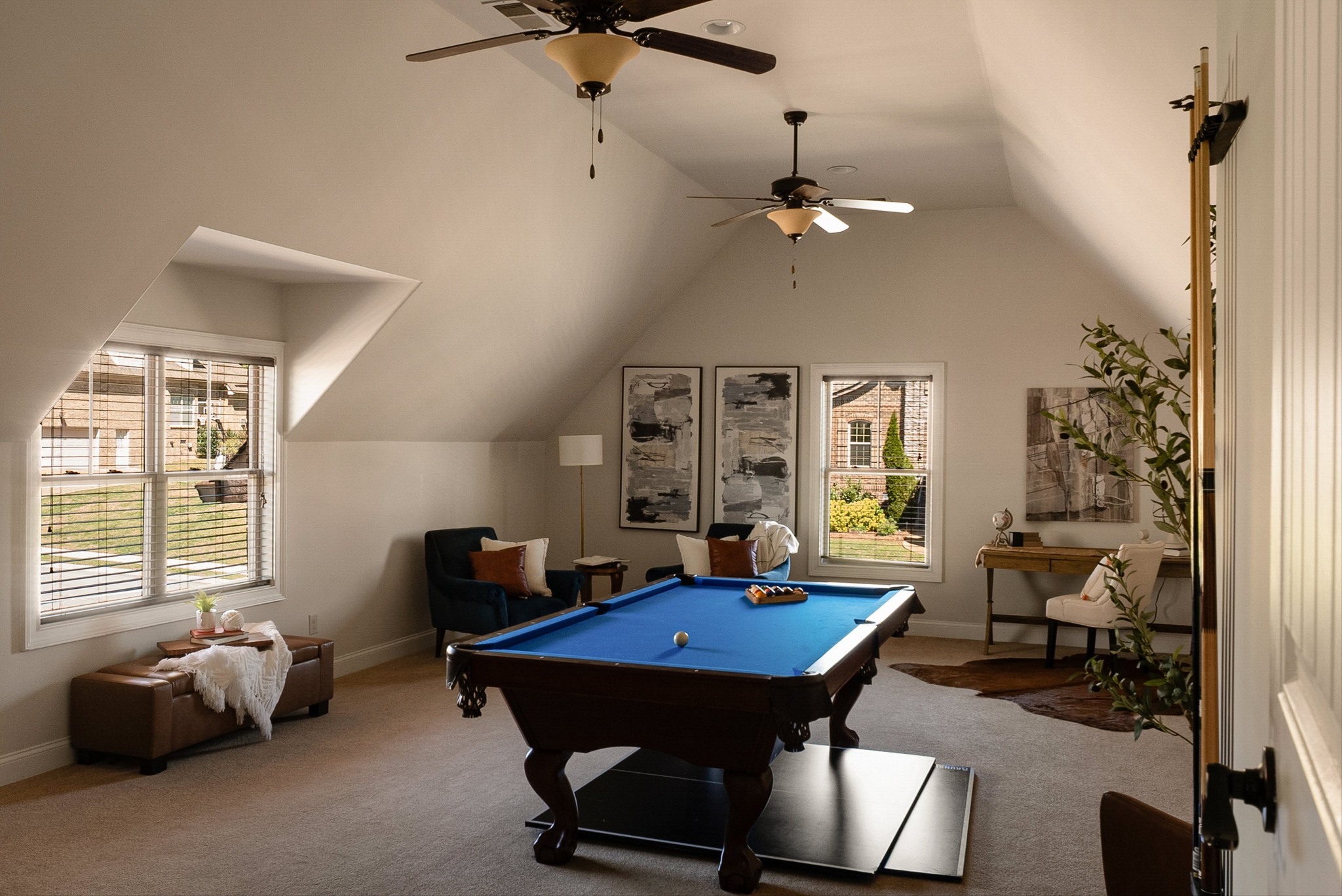 1058 Alice Springs Cir