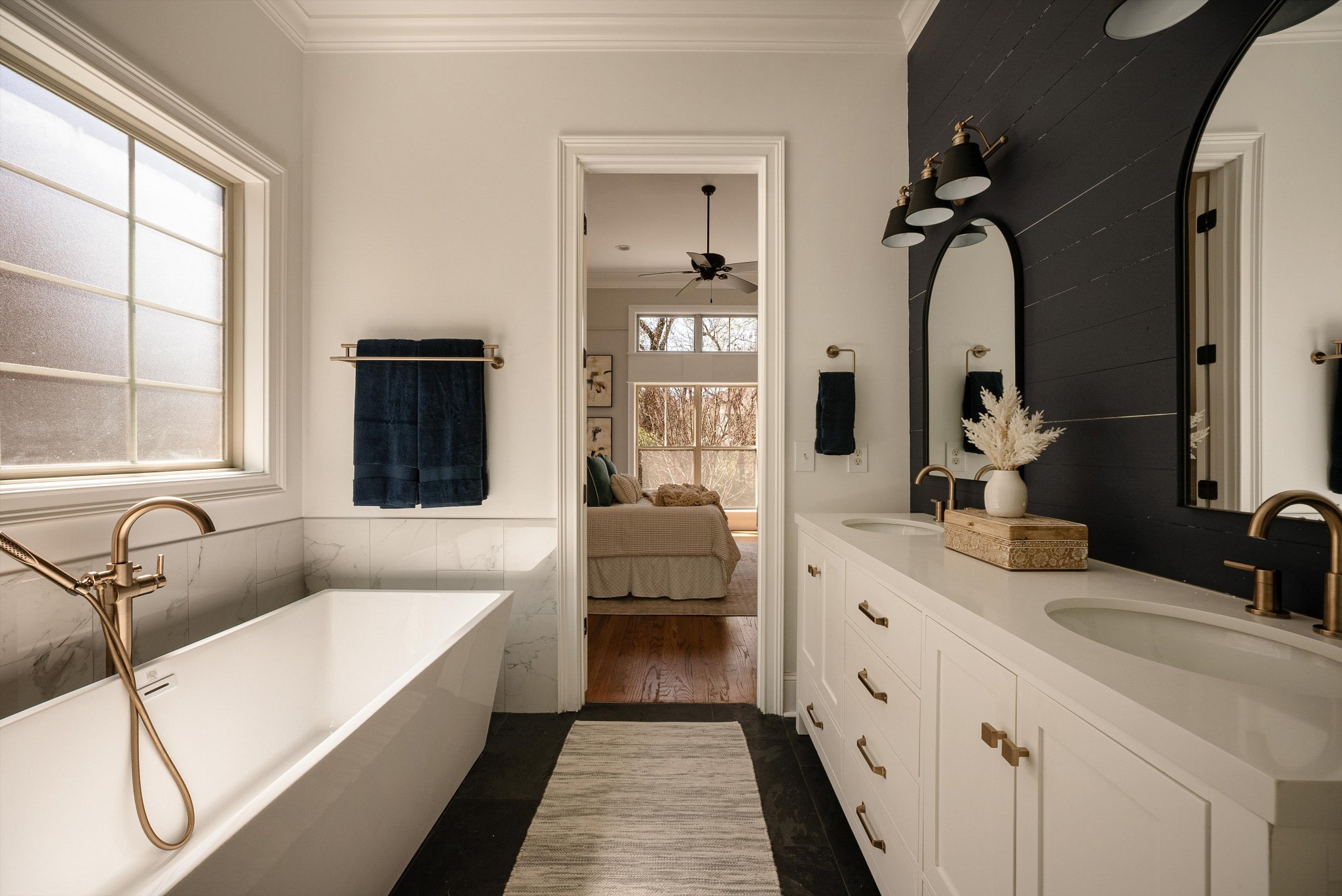 1058 Alice Springs Cir