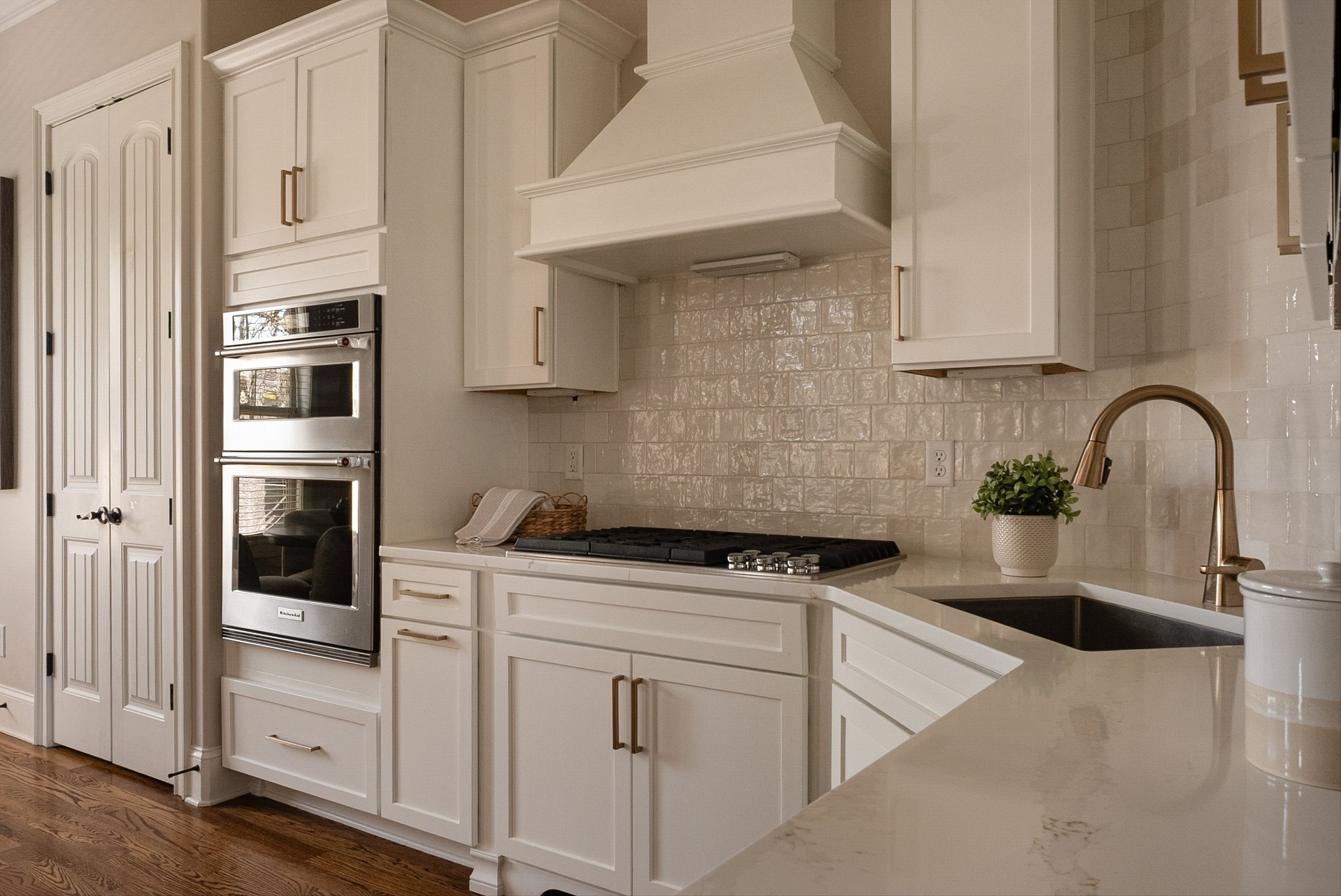 1058 Alice Springs Cir