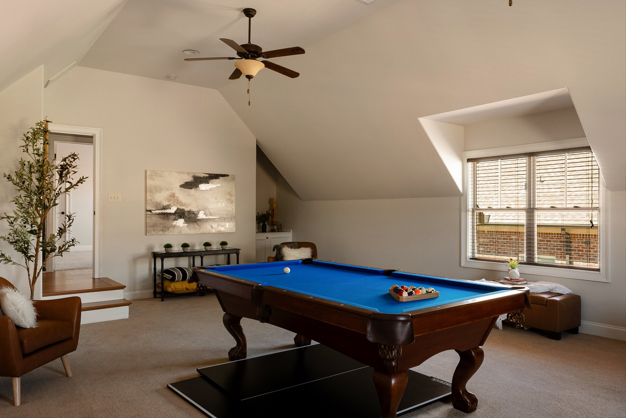 1058 Alice Springs Cir