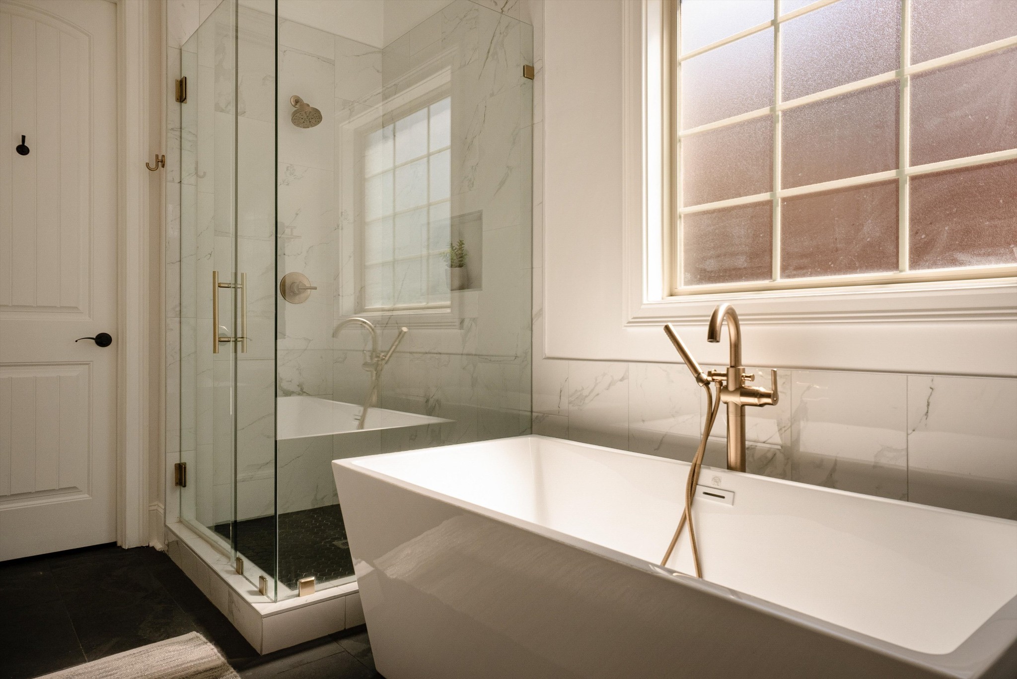 1058 Alice Springs Cir