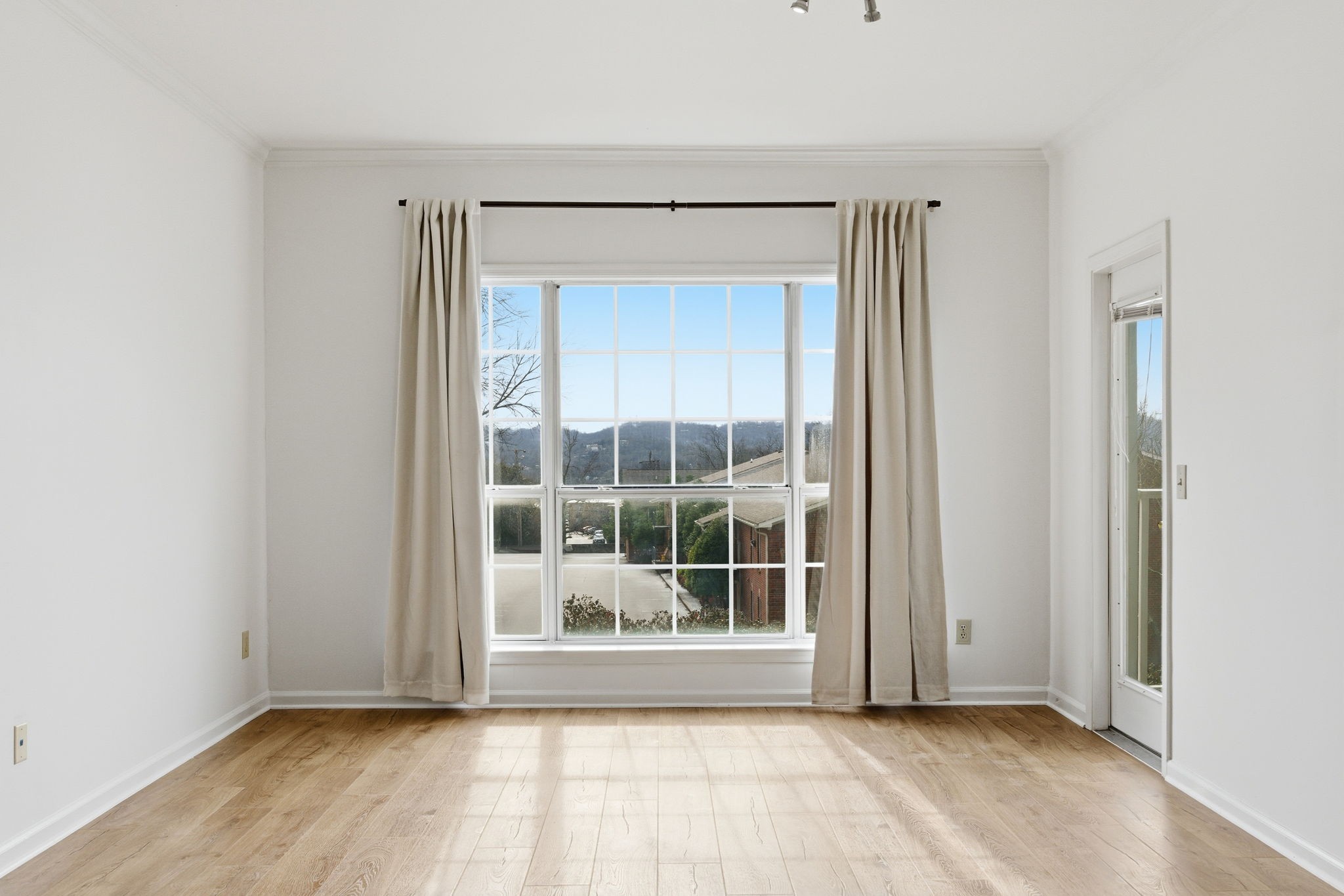 2025 Woodmont Blvd Unit: 227