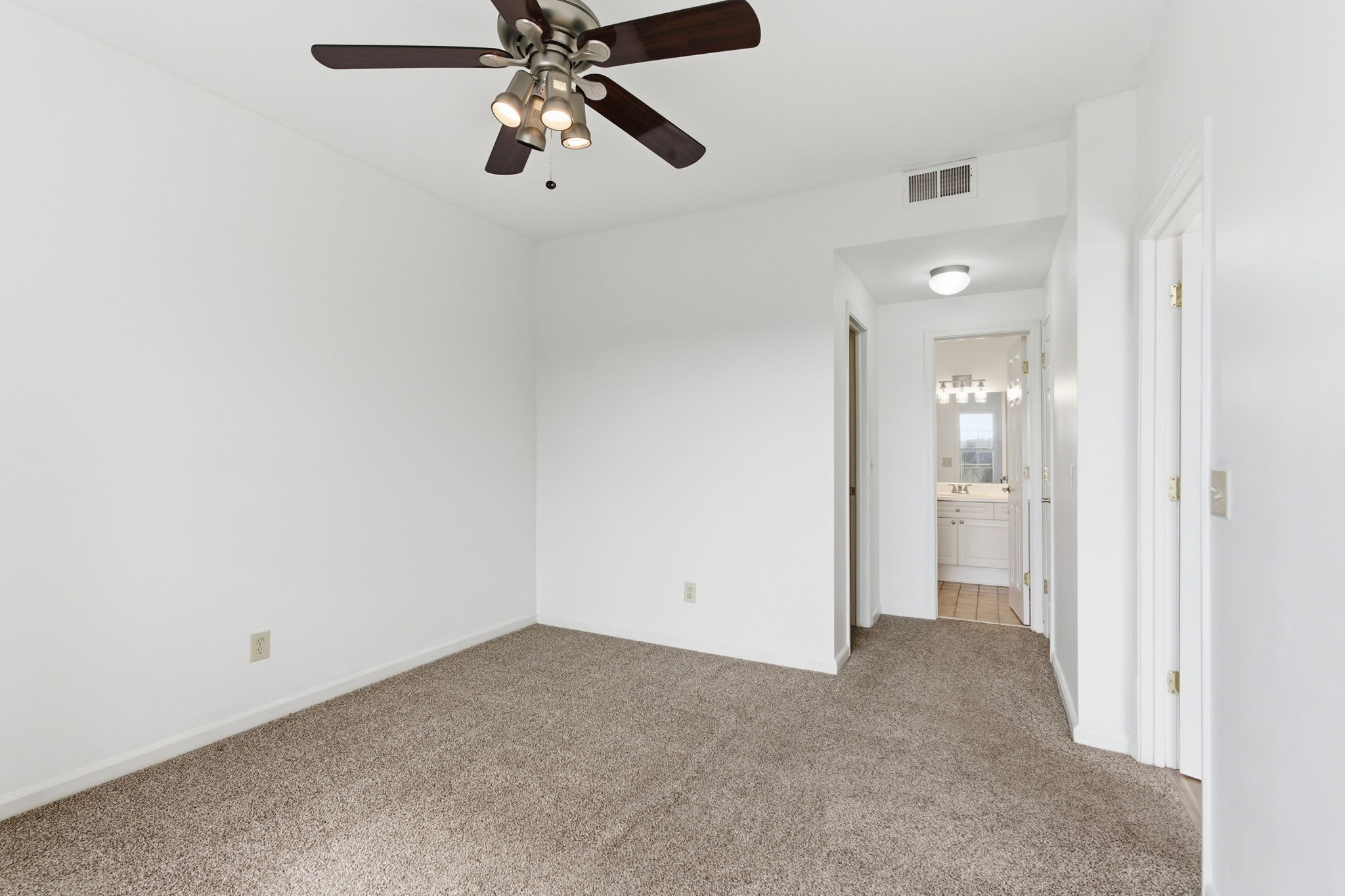 2025 Woodmont Blvd Unit: 227