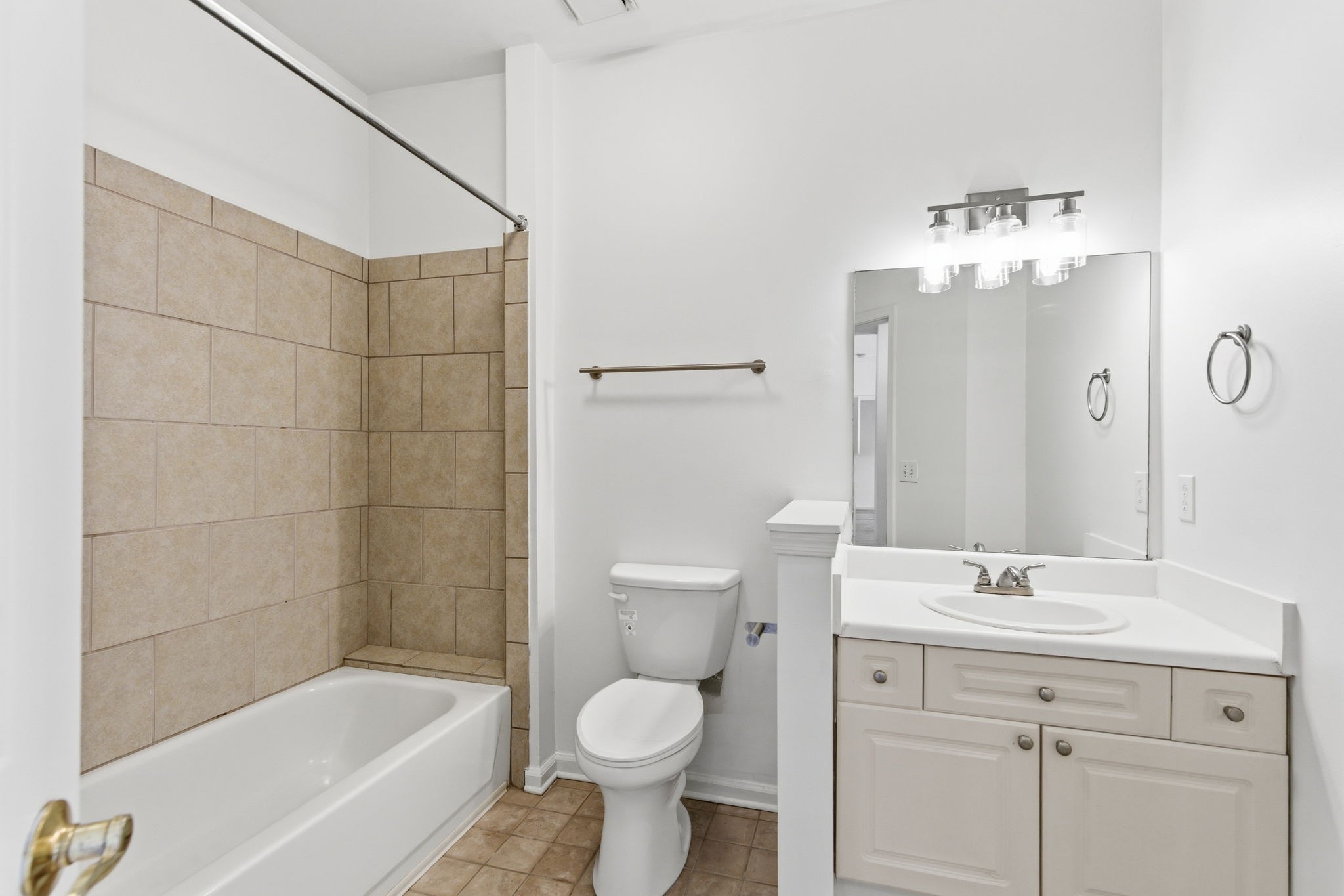 2025 Woodmont Blvd Unit: 227