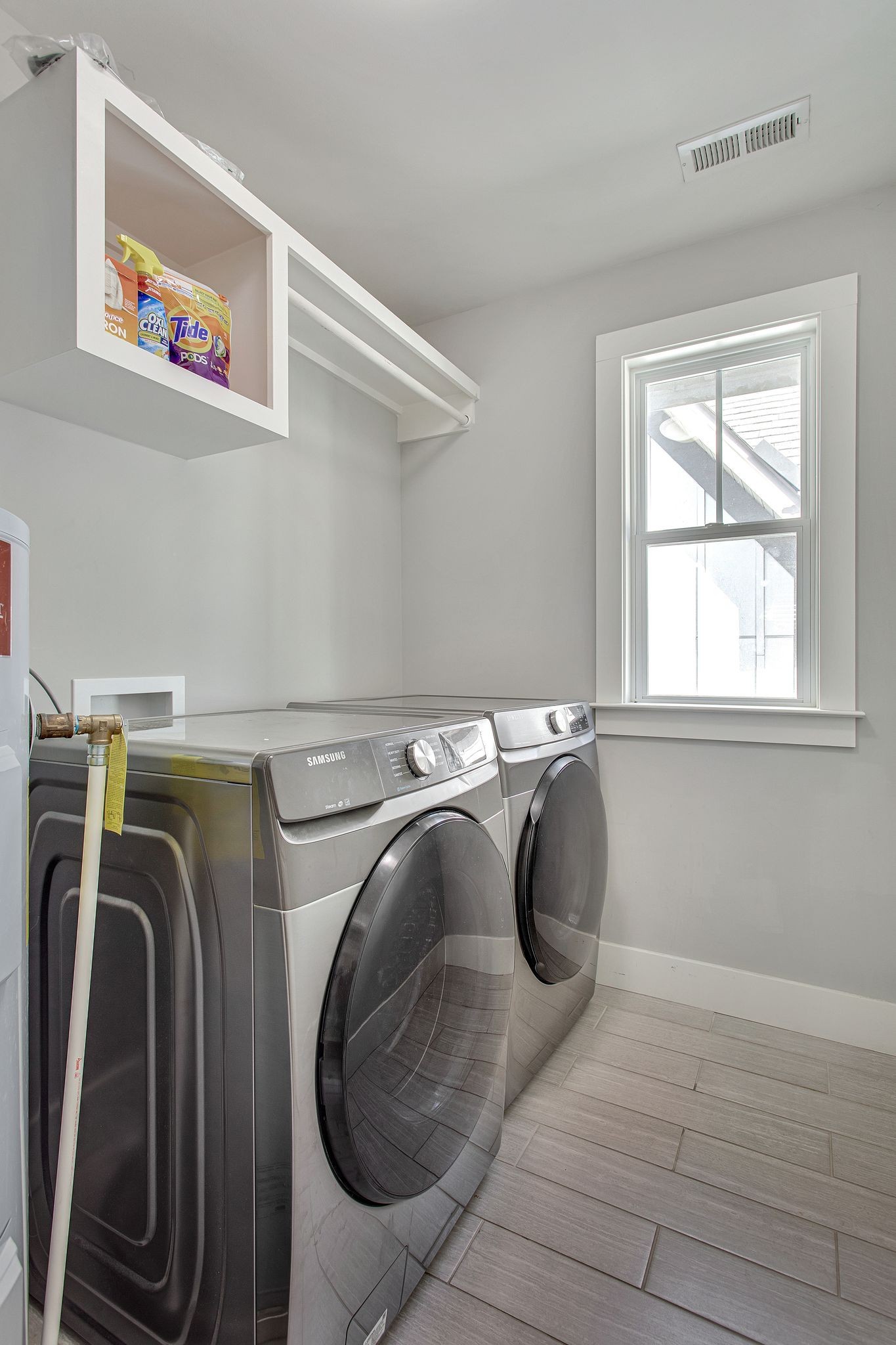 6214 California Ave Unit: A