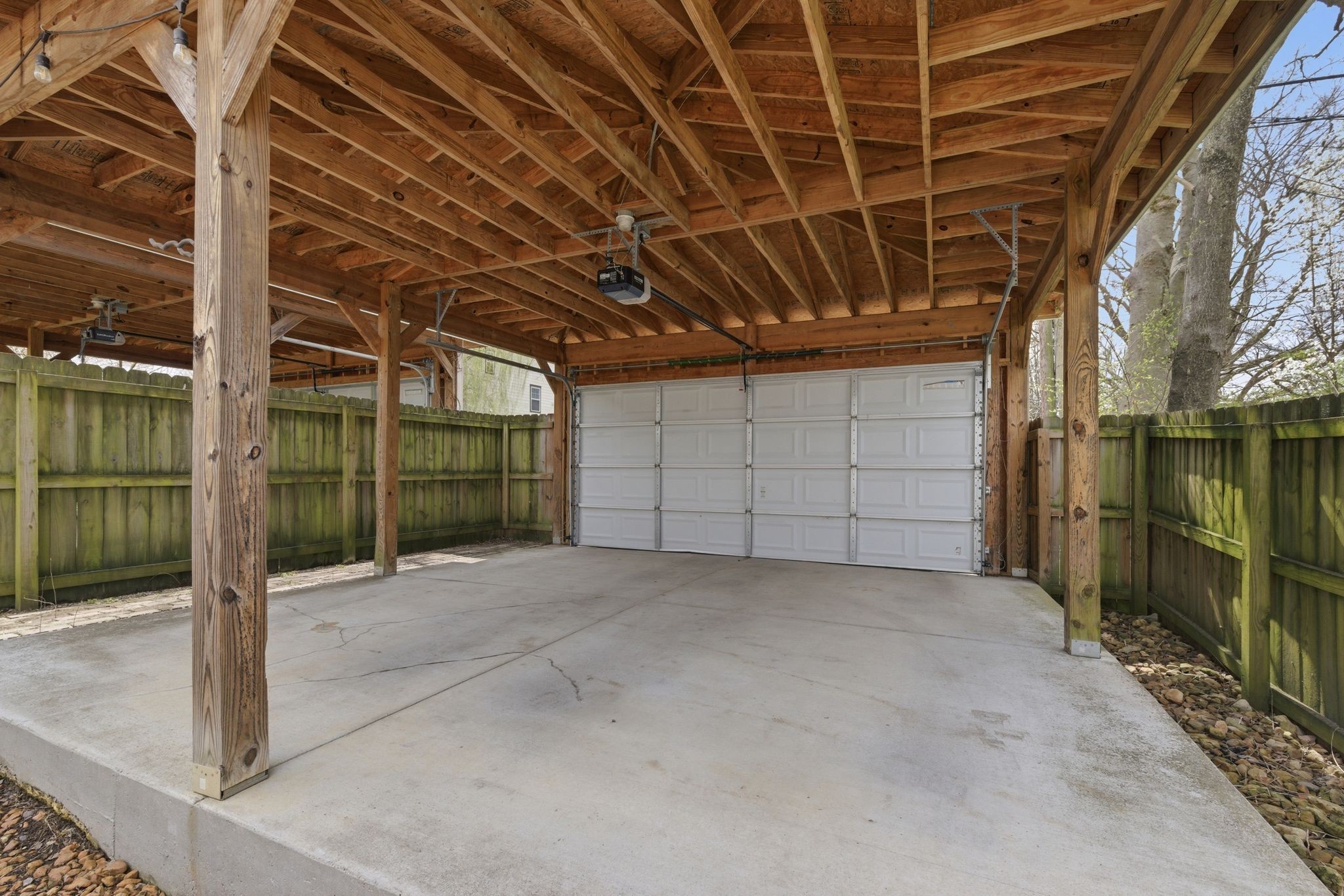 6214 California Ave Unit: A