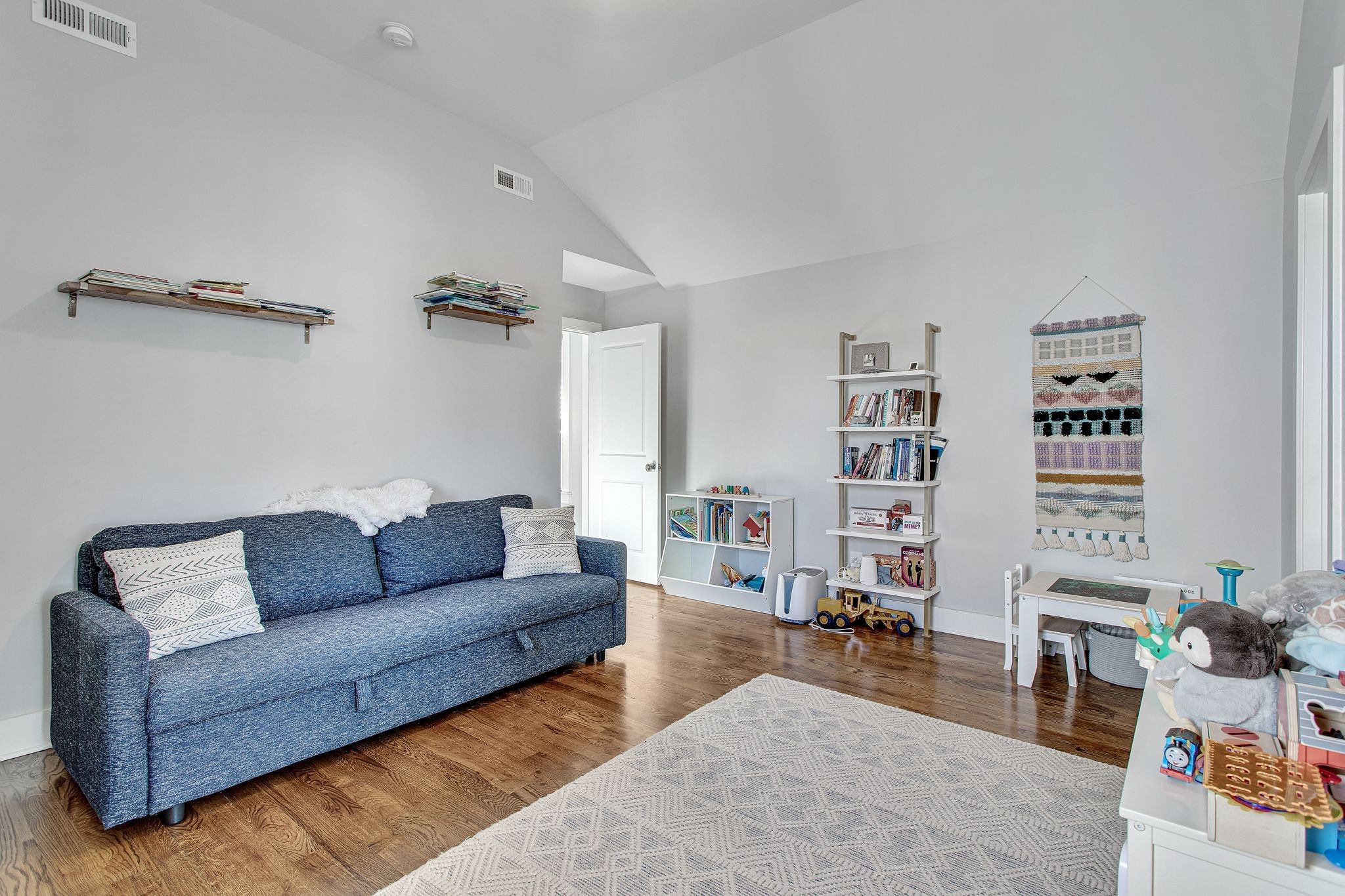 6214 California Ave Unit: A