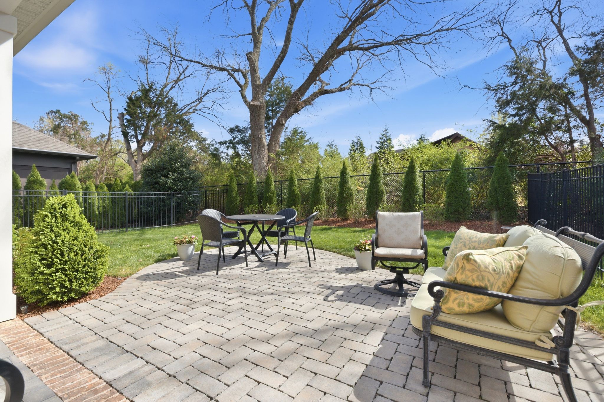 2160 White Poplar Court