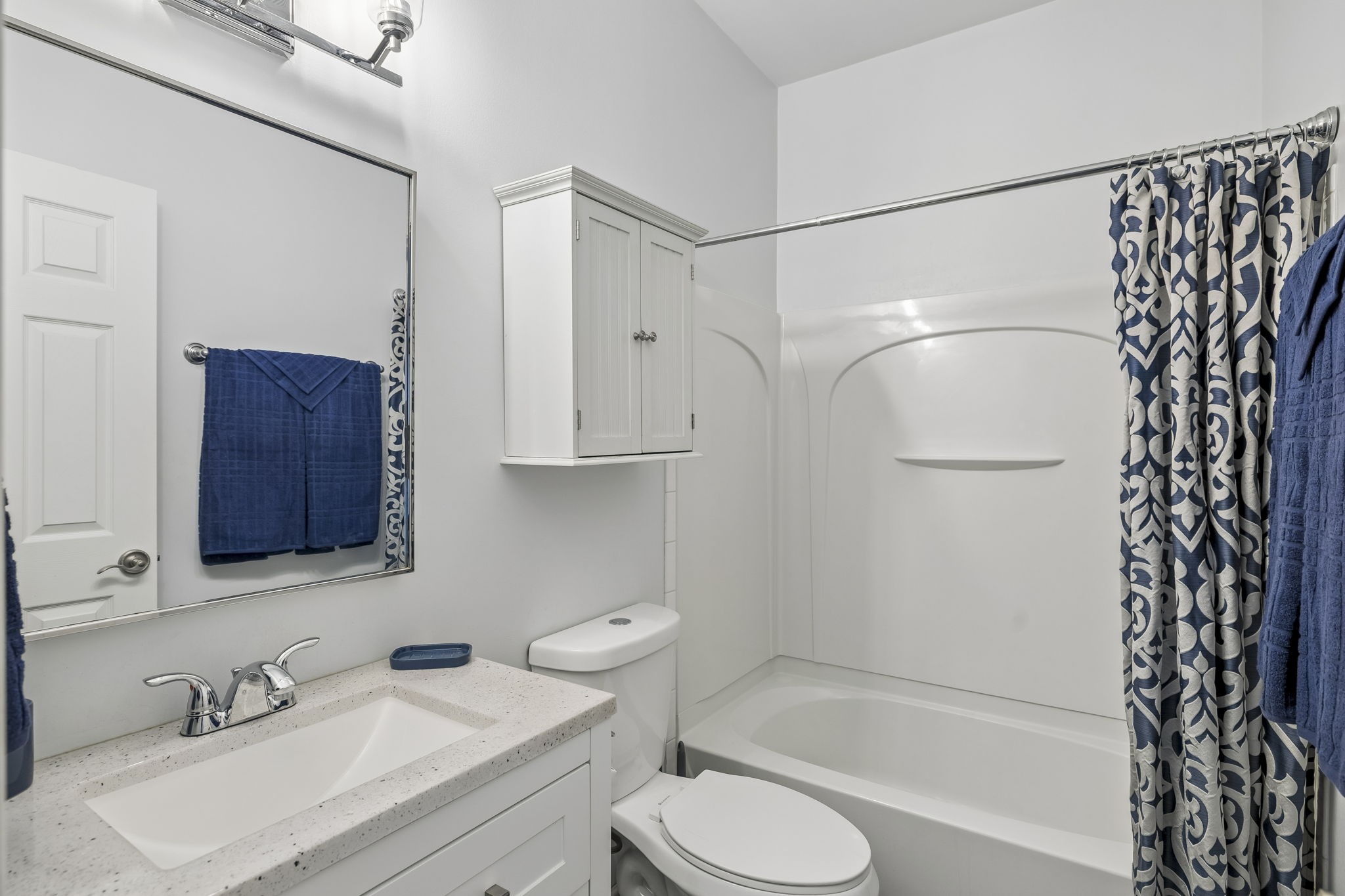 1101 Downs Blvd Unit: J101