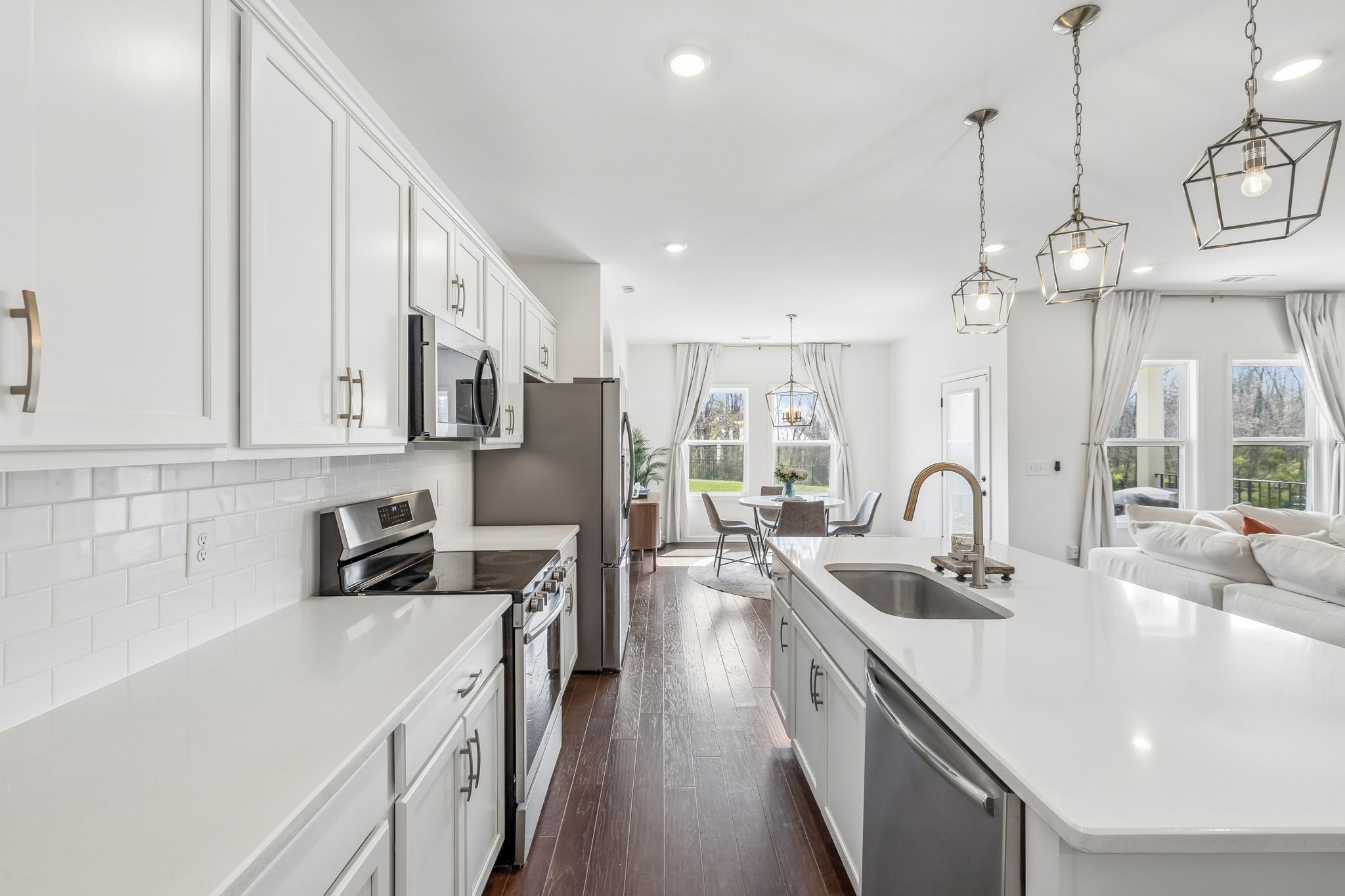 2133 Creekland View Blvd