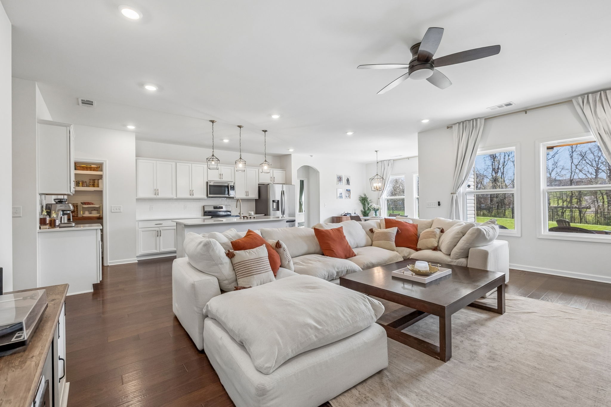 2133 Creekland View Blvd