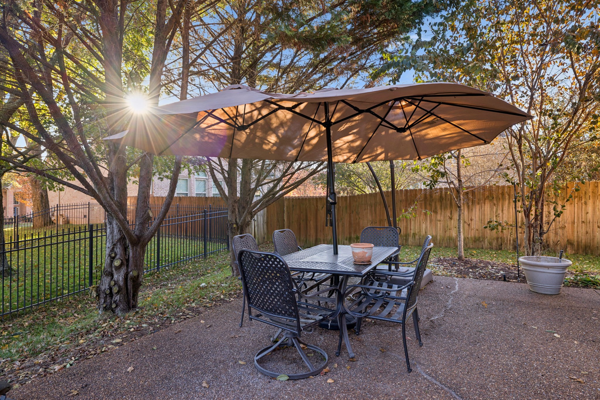 317 Dundee Dr