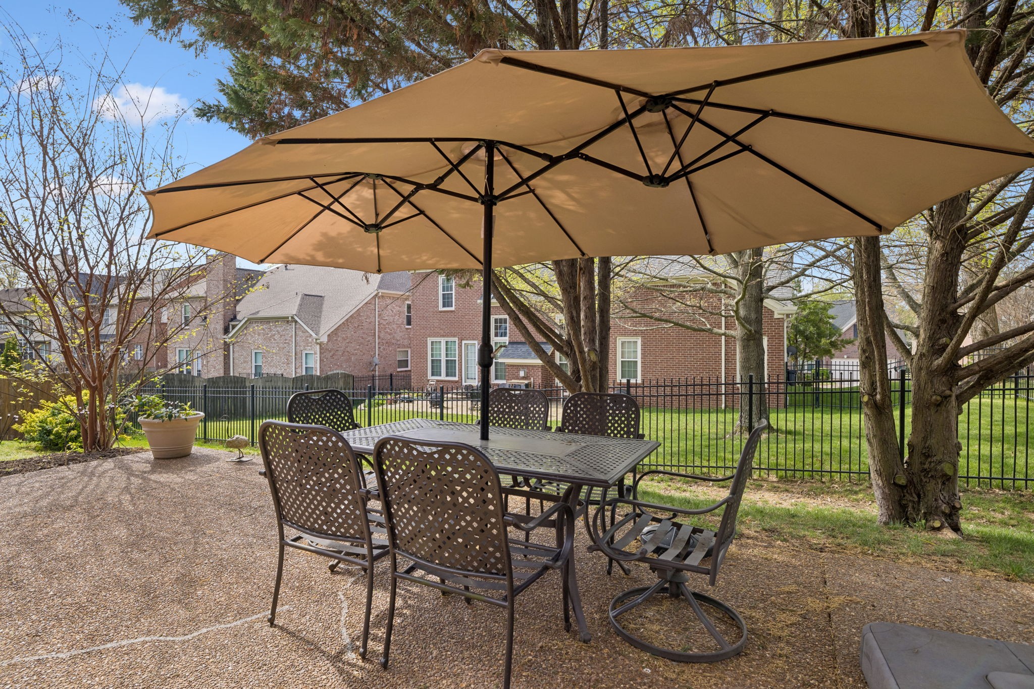 317 Dundee Dr