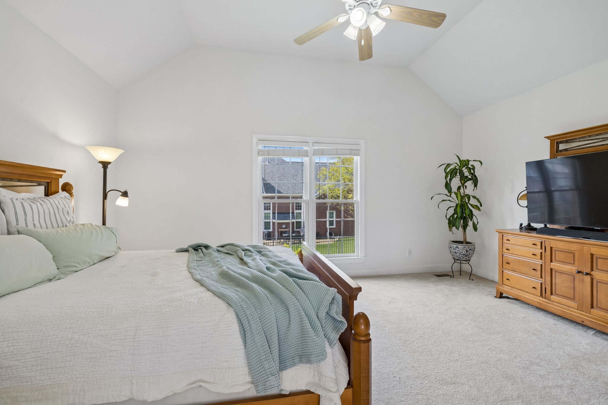 317 Dundee Dr