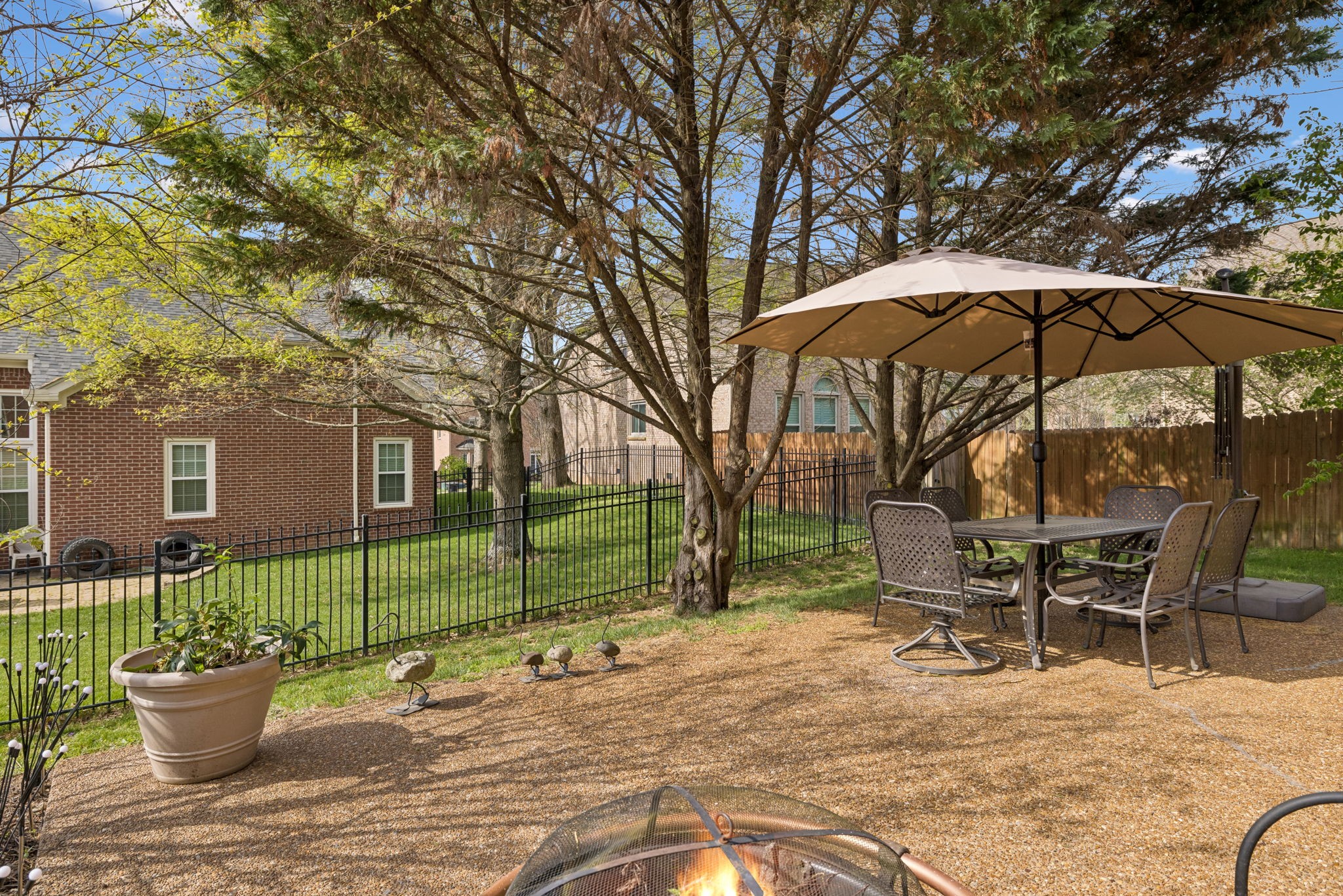 317 Dundee Dr