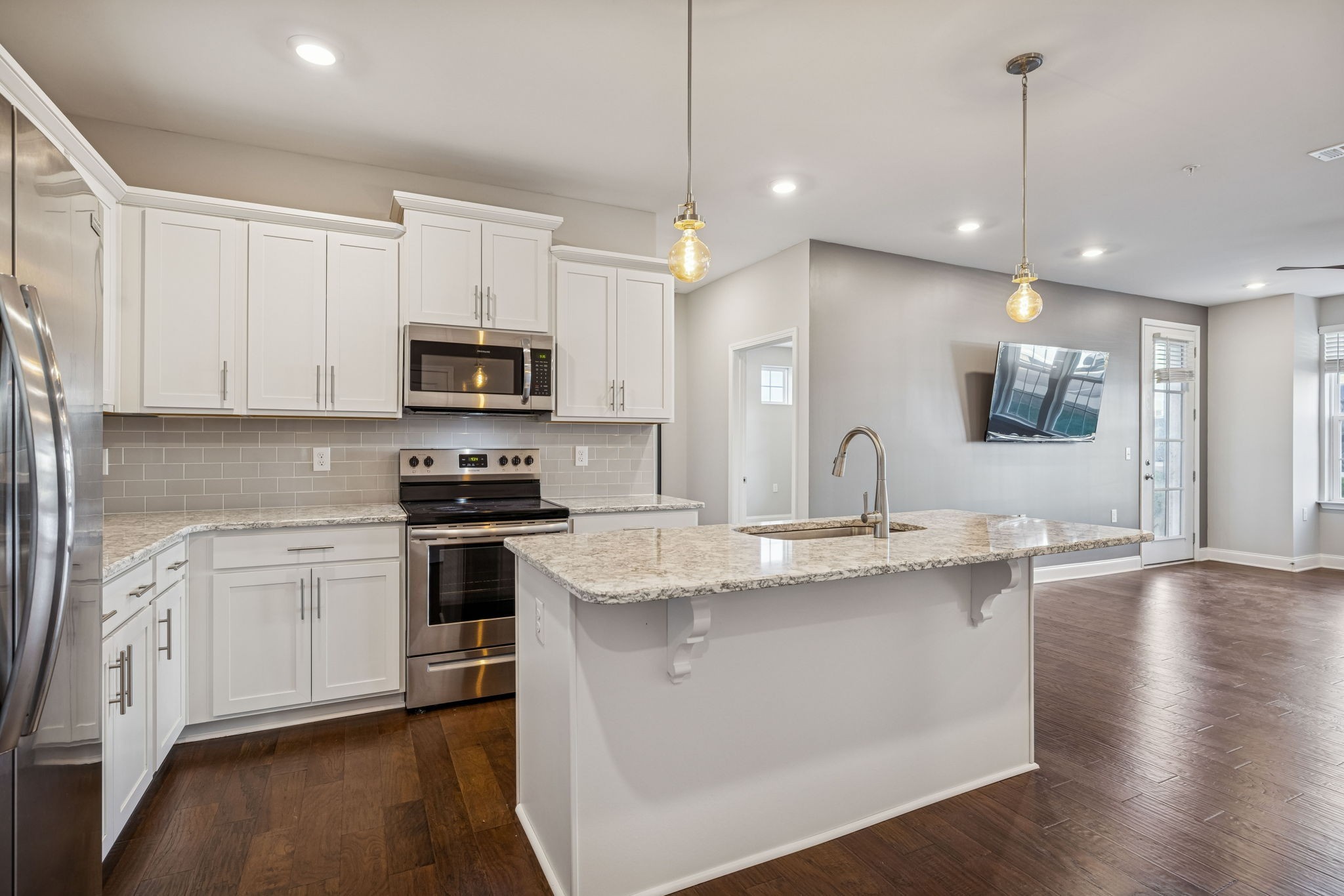 1000 Vintage Green Ln Unit: 1104