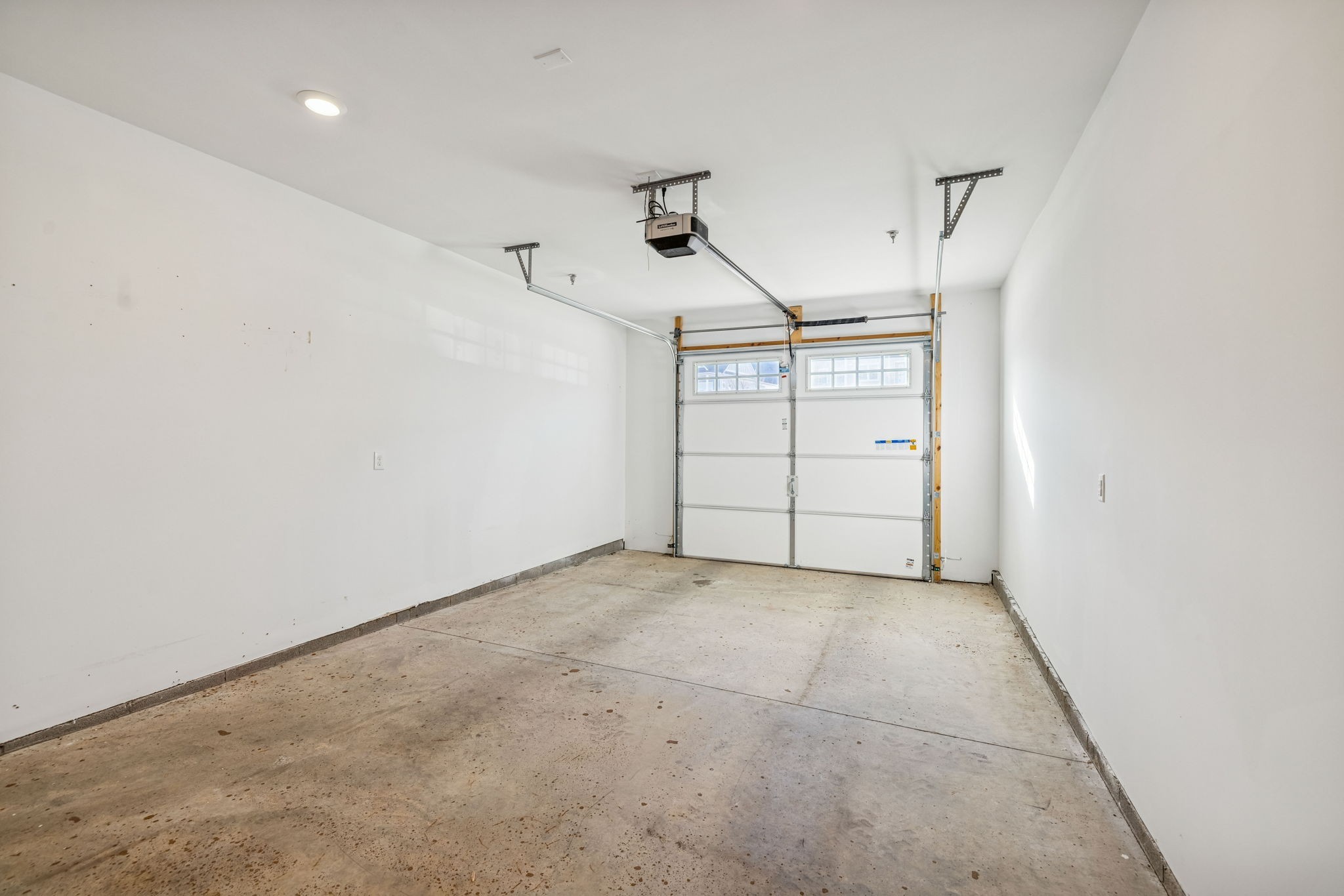 1000 Vintage Green Ln Unit: 1104