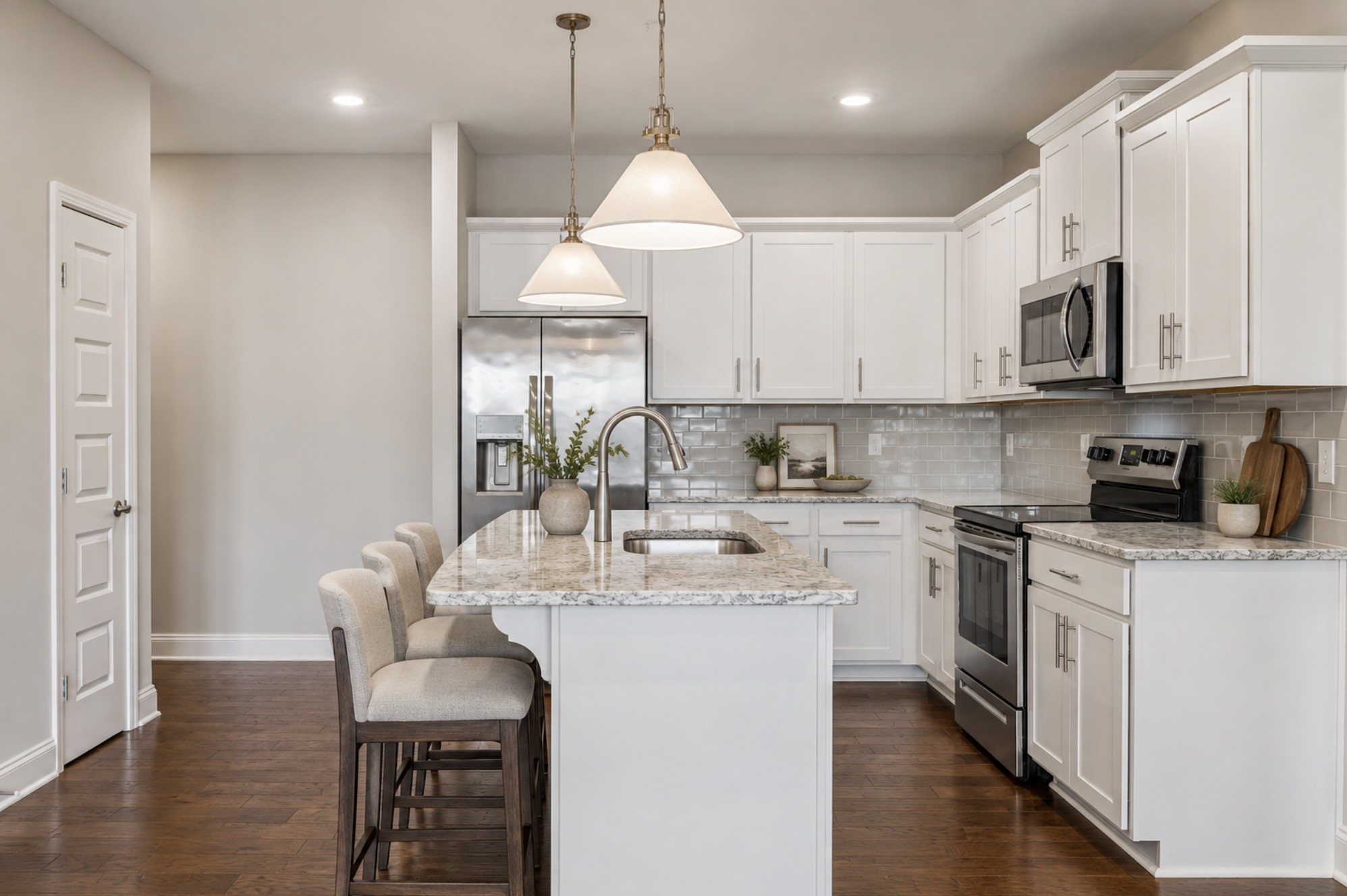 1000 Vintage Green Ln Unit: 1104