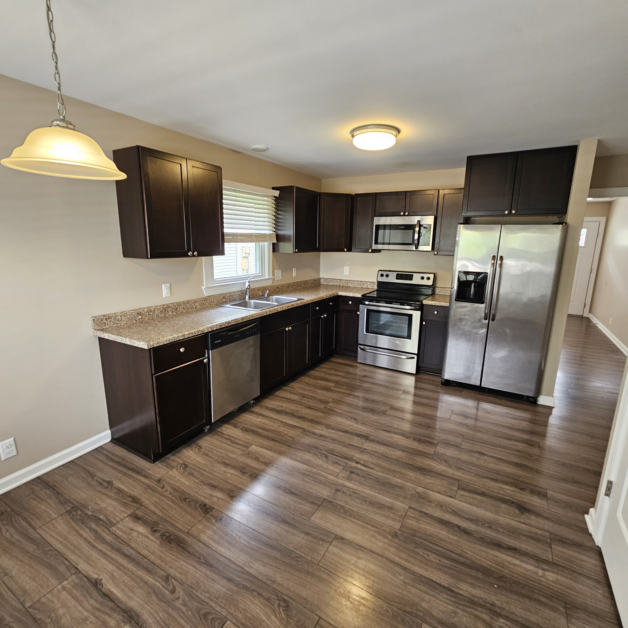 1023 Silver Point Dr