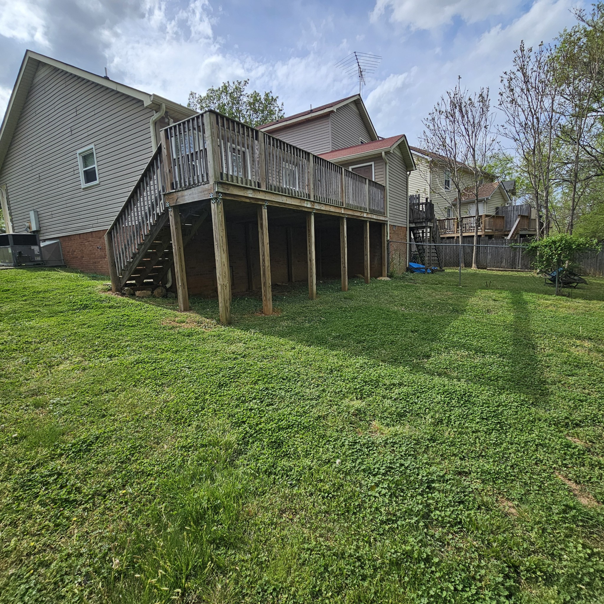 1023 Silver Point Dr