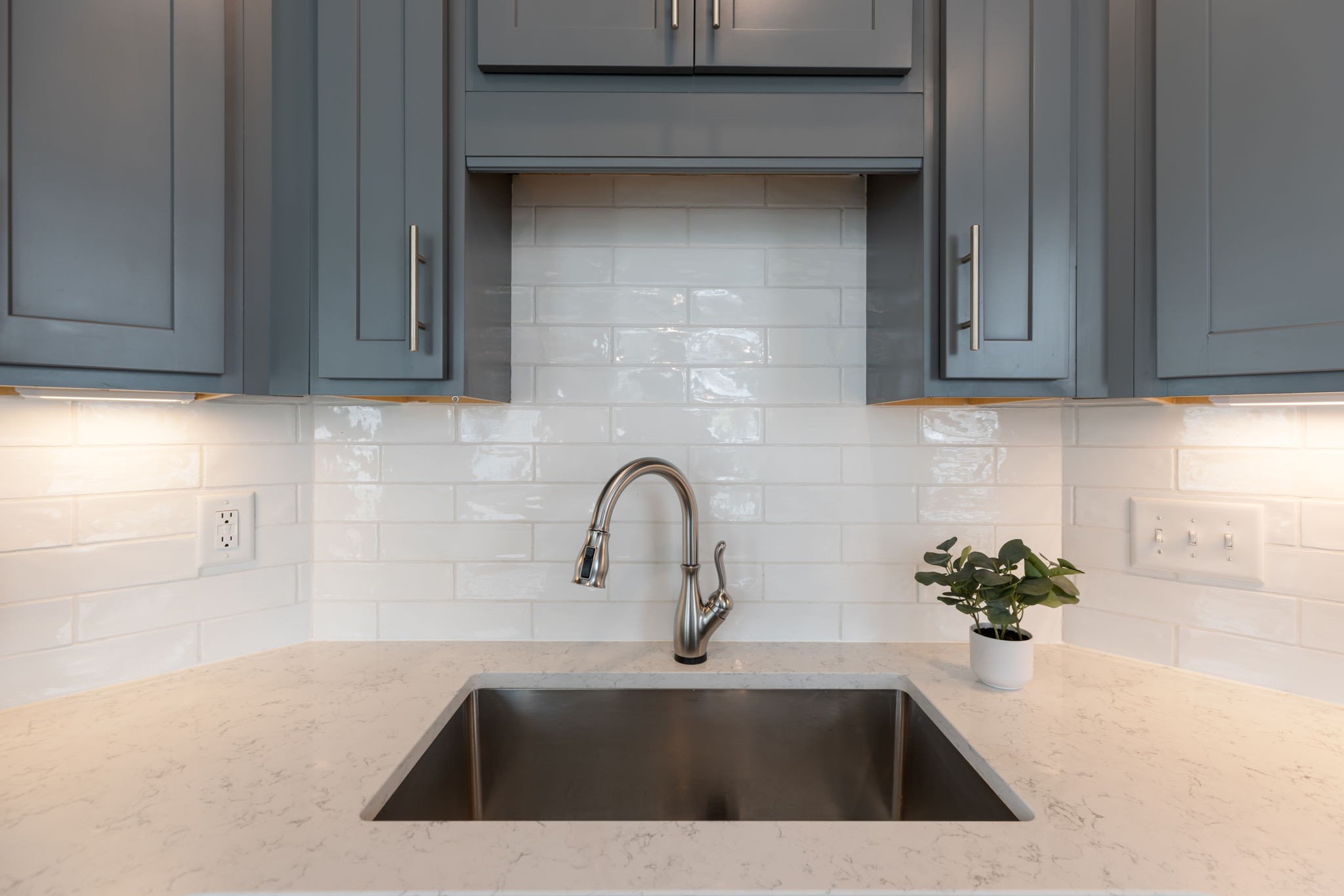 135 Burkitt Commons Ave