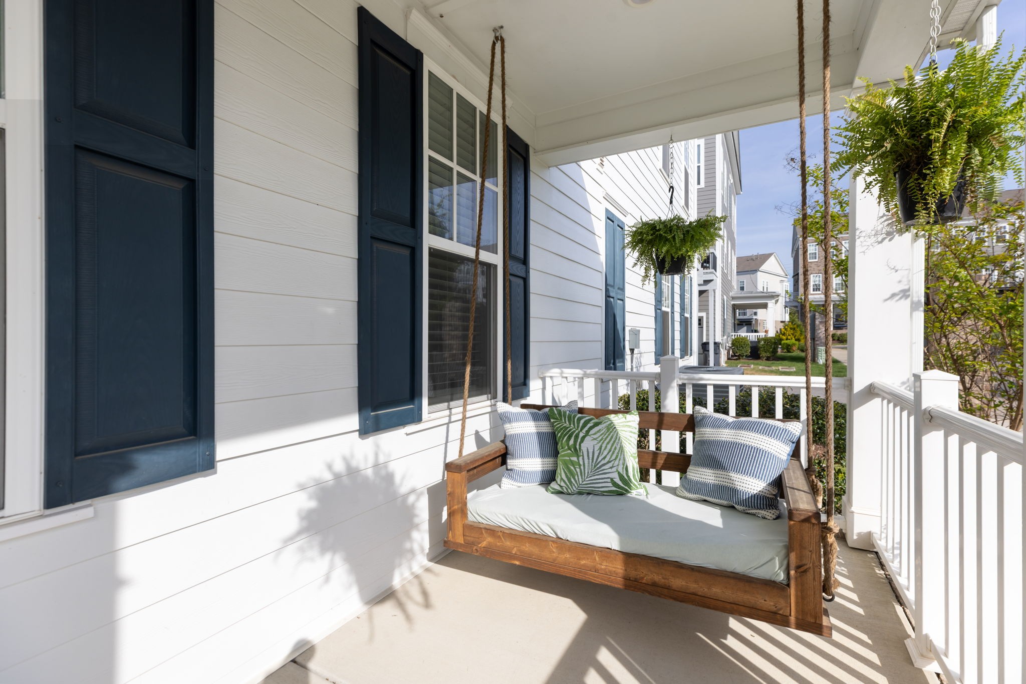 135 Burkitt Commons Ave