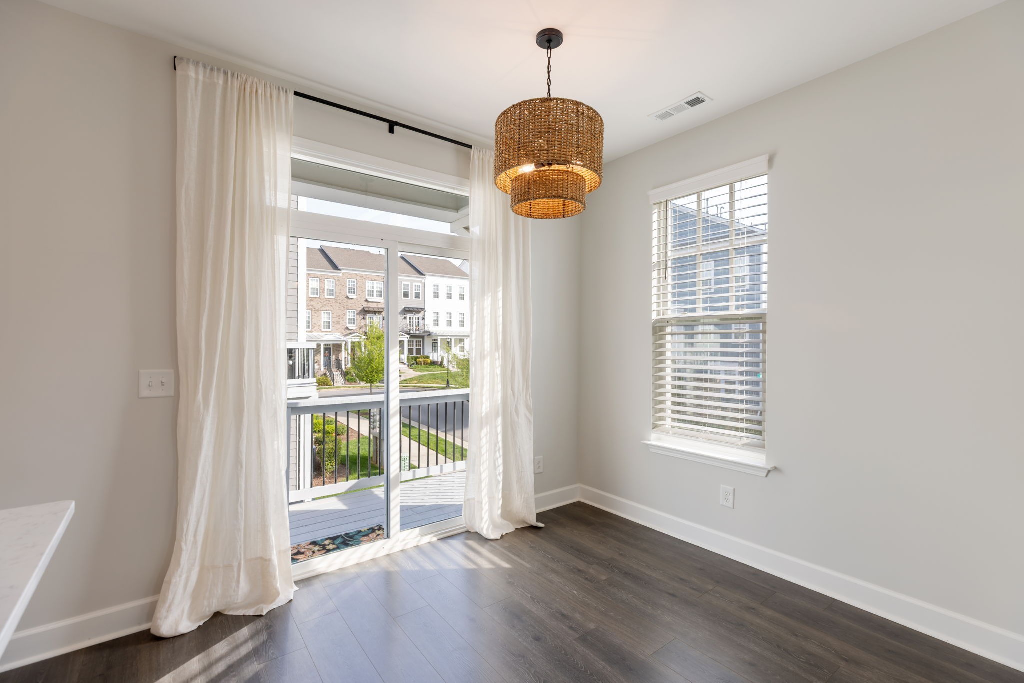 135 Burkitt Commons Ave