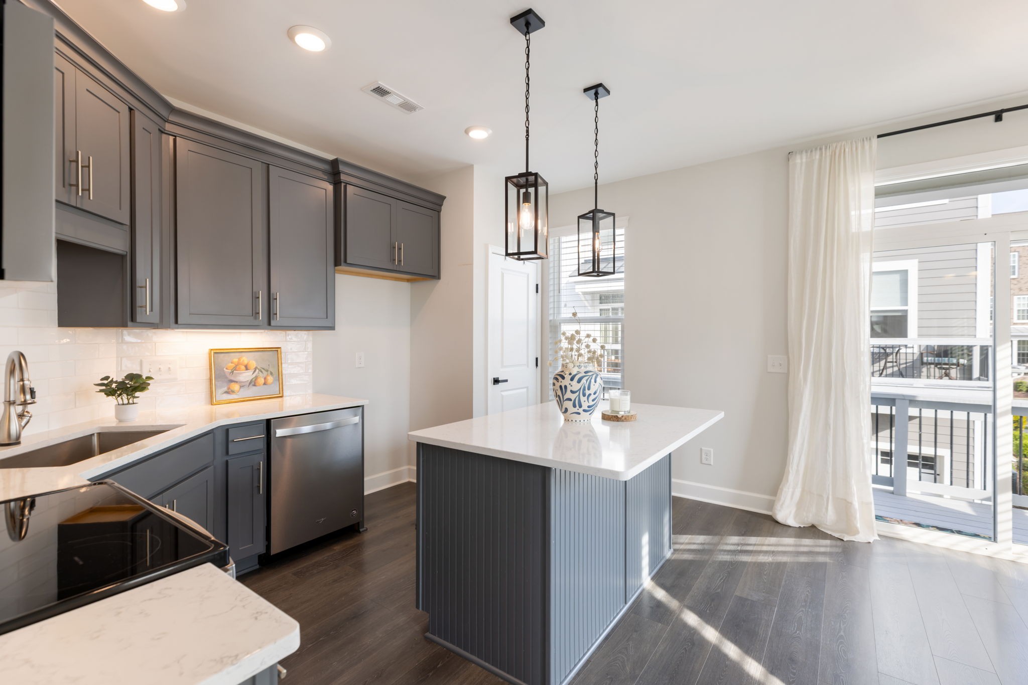 135 Burkitt Commons Ave