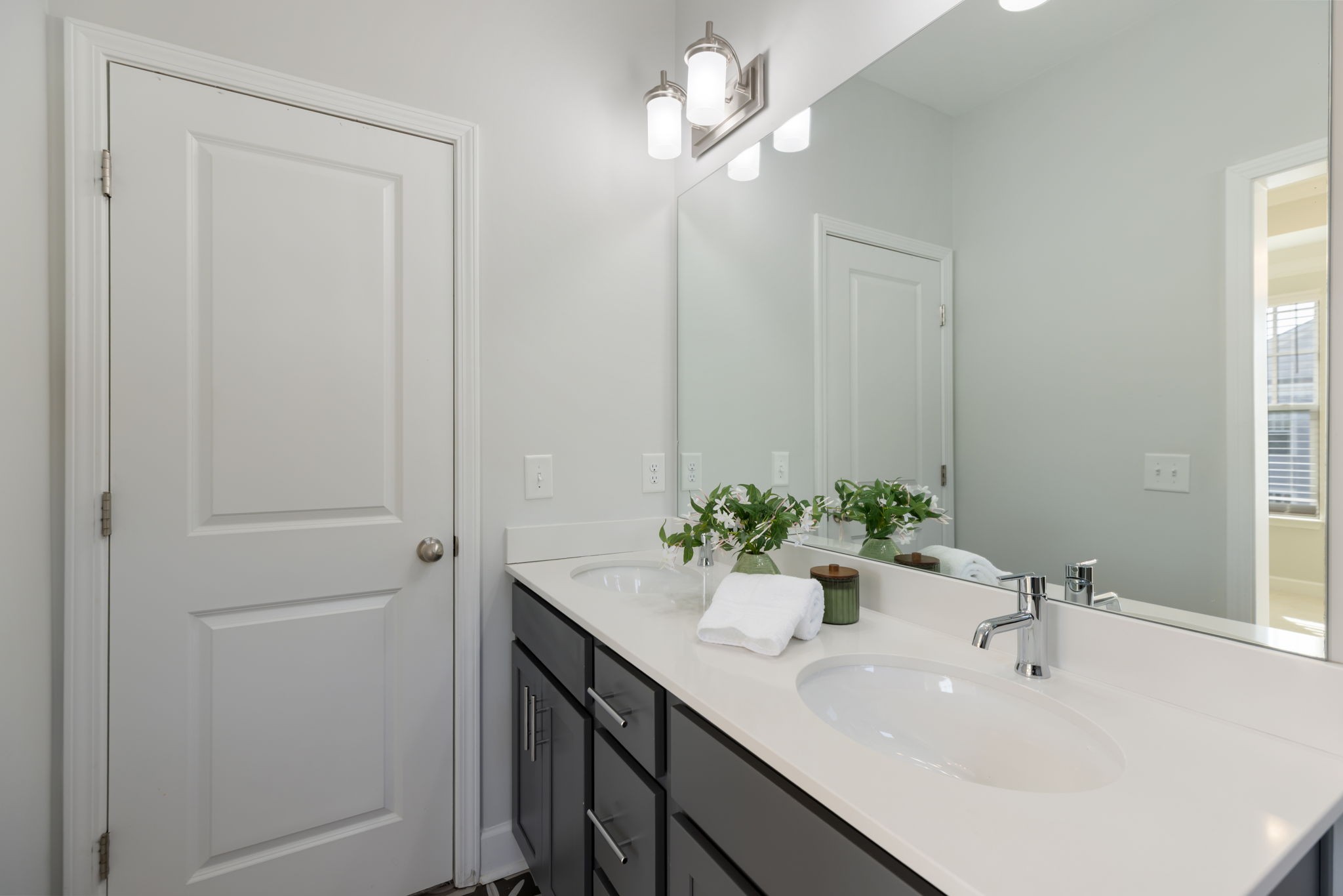 135 Burkitt Commons Ave