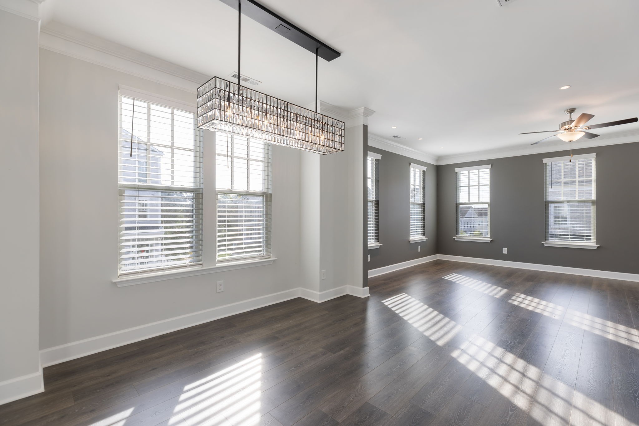 135 Burkitt Commons Ave