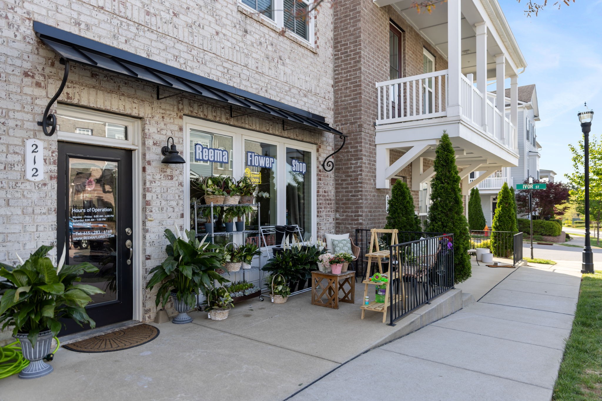 135 Burkitt Commons Ave