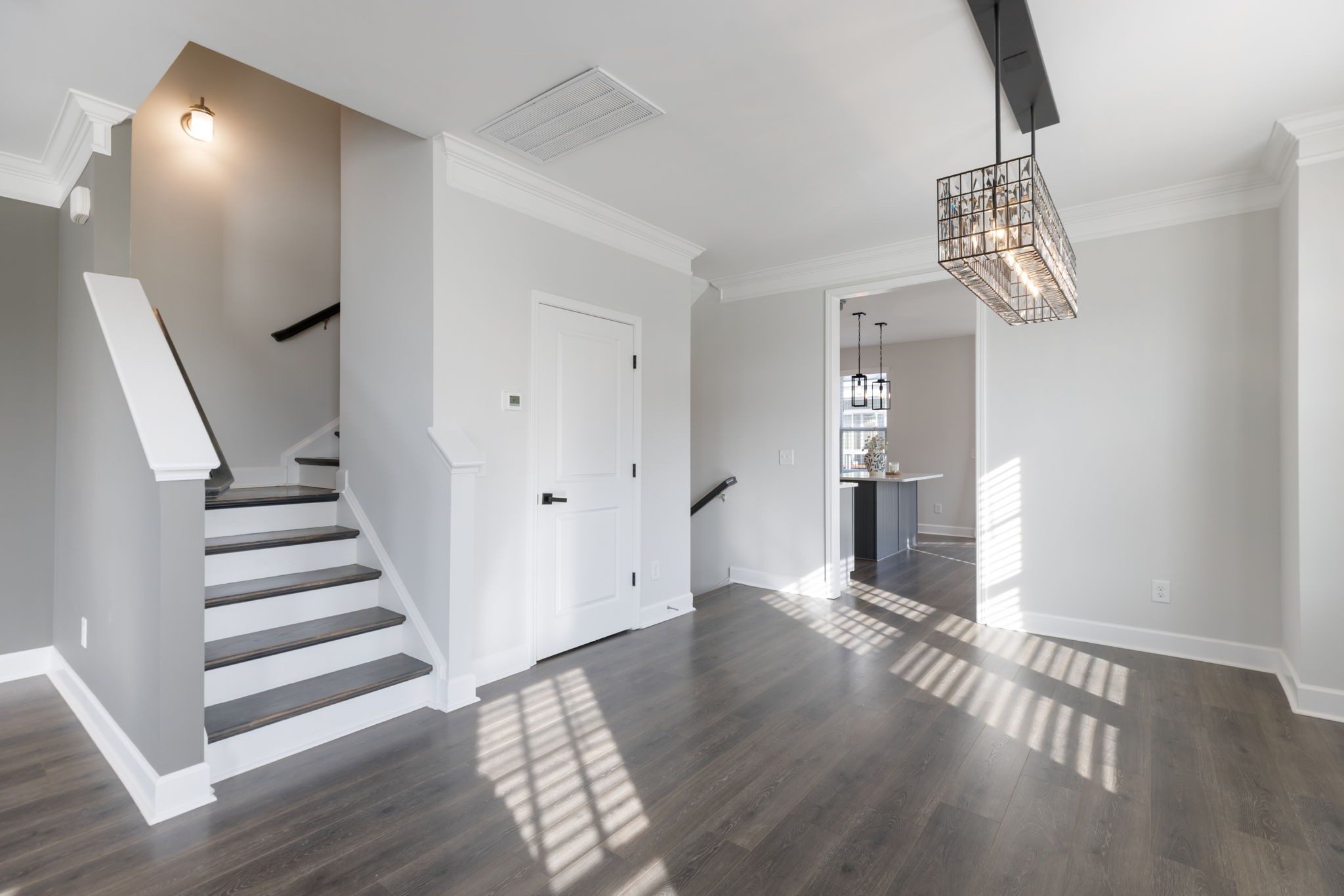 135 Burkitt Commons Ave