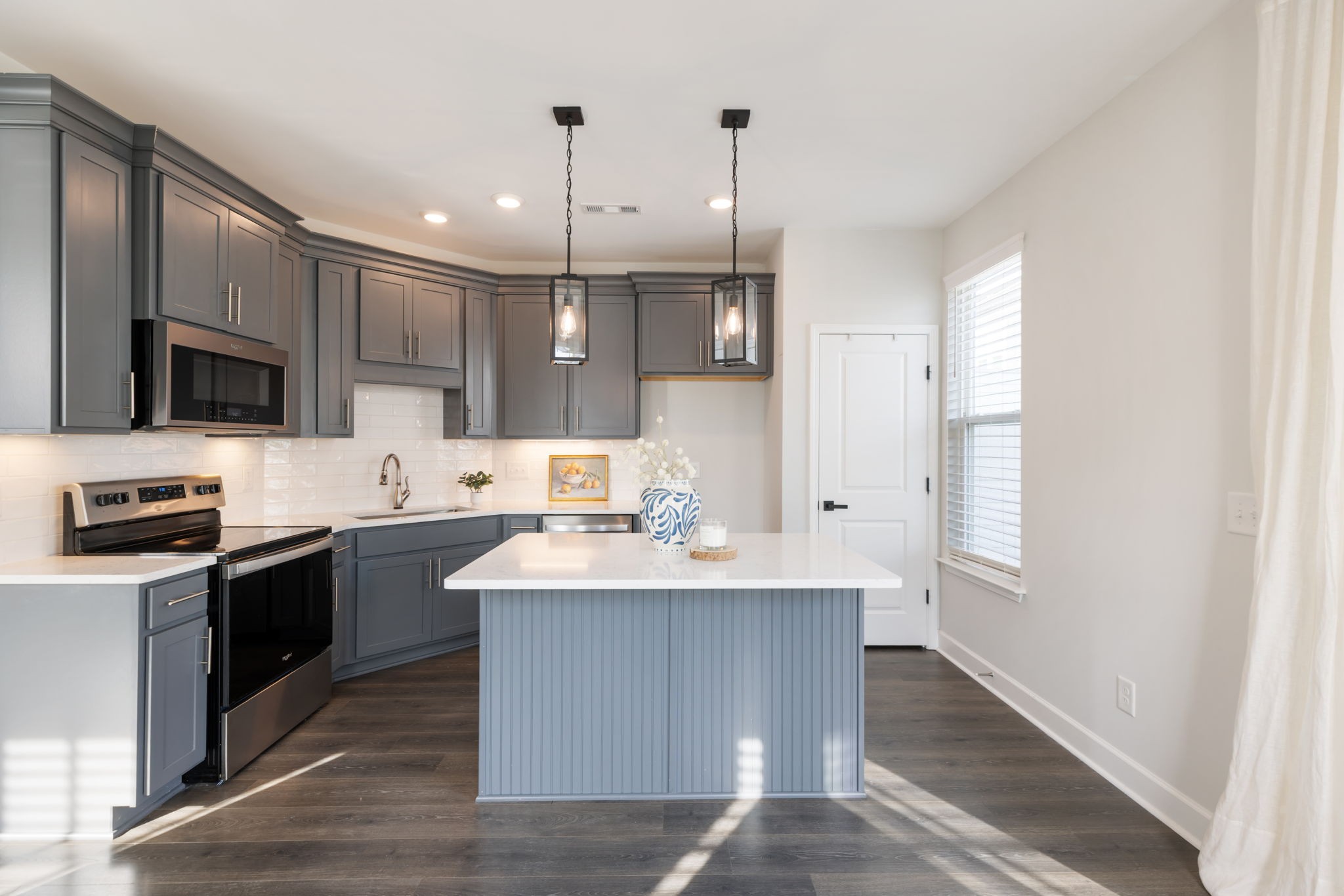 135 Burkitt Commons Ave