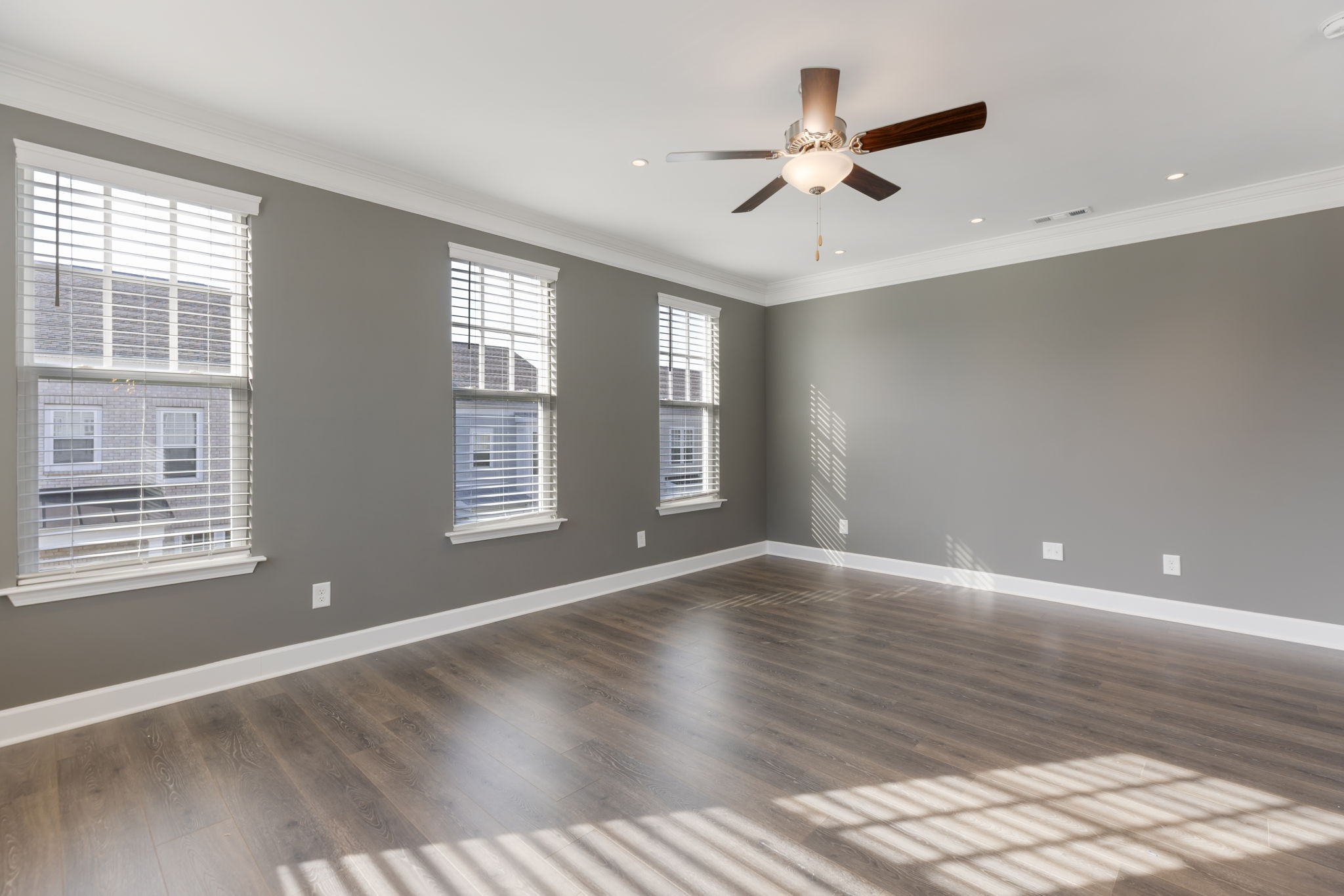 135 Burkitt Commons Ave