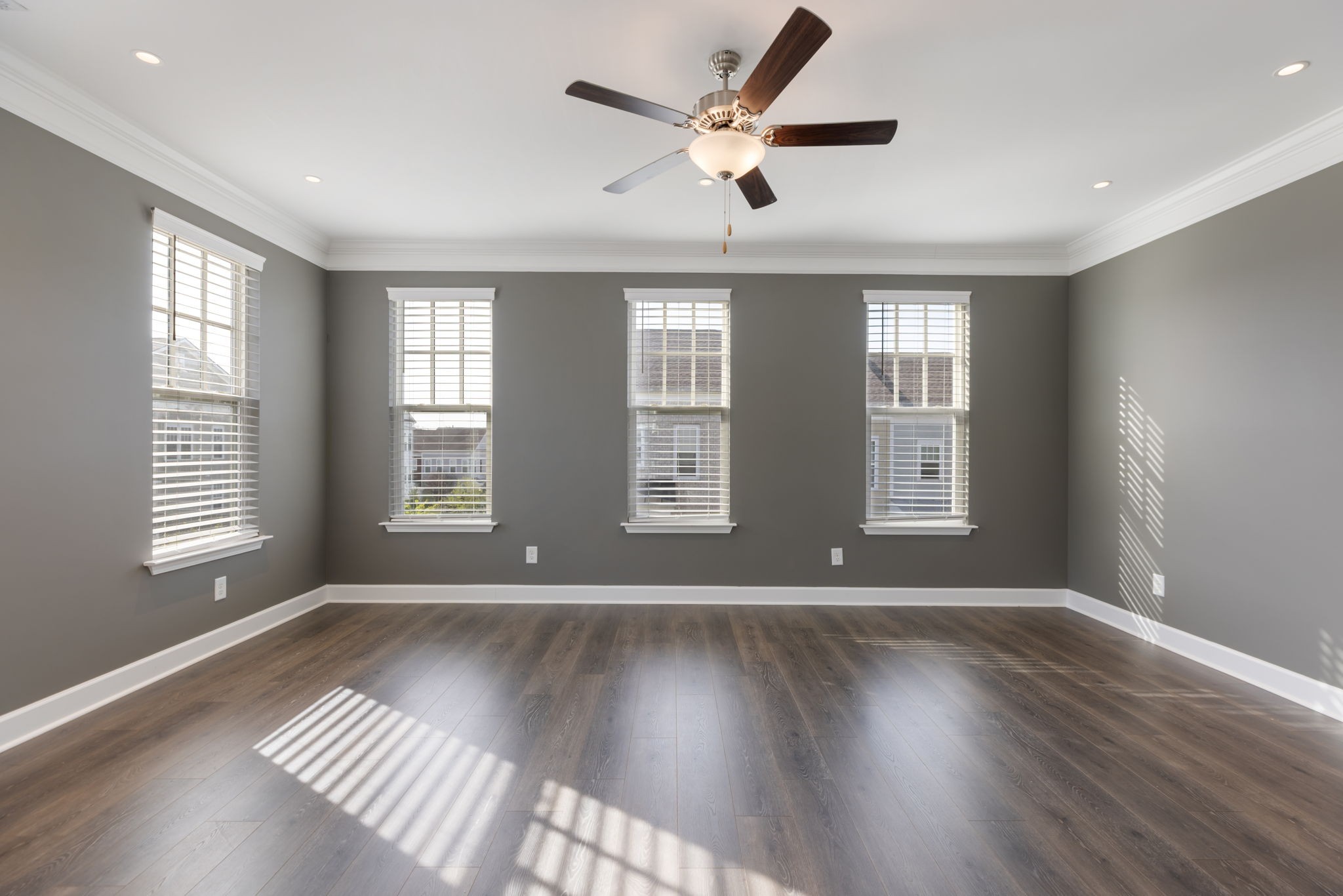 135 Burkitt Commons Ave