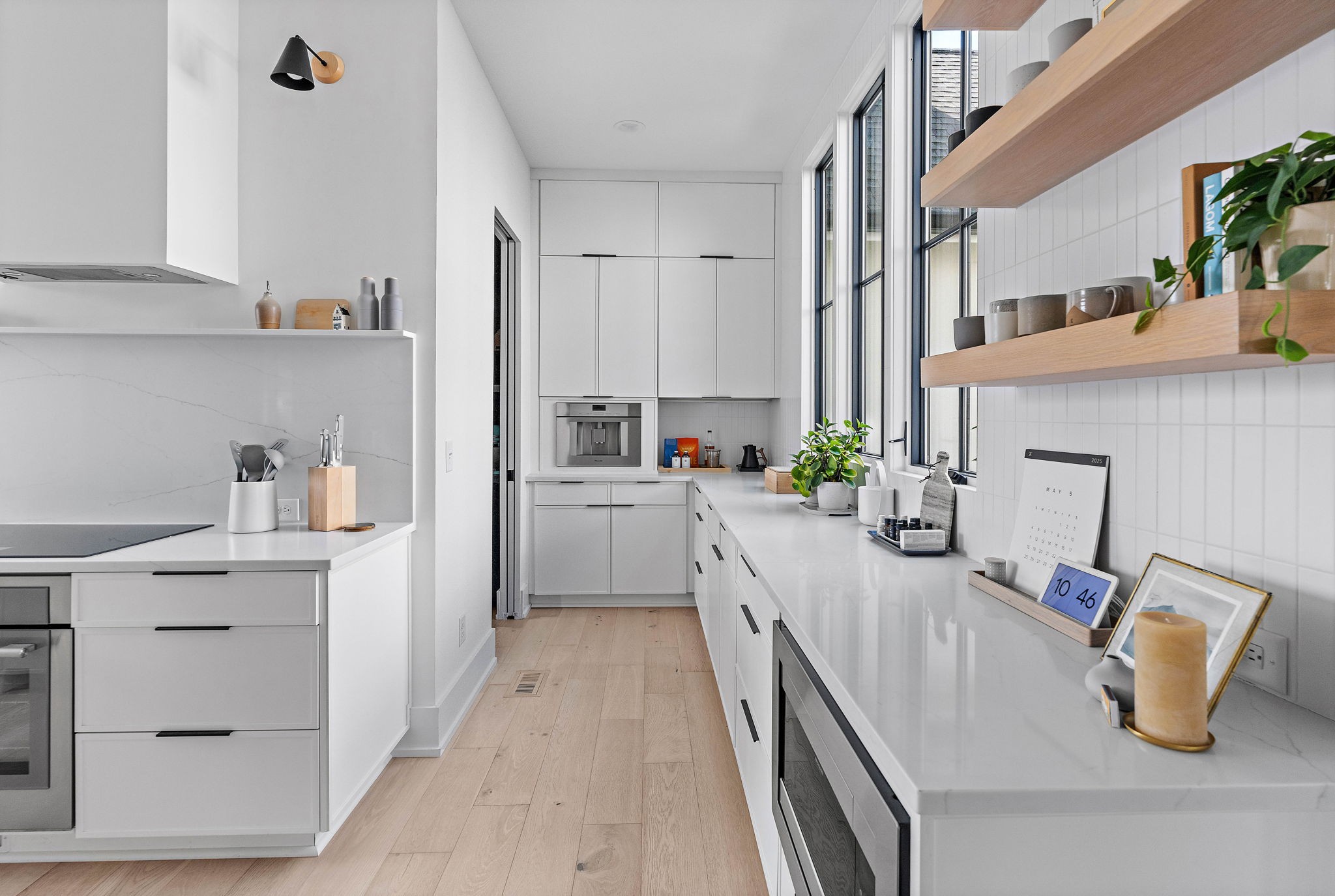 1207 Sweetbriar Avenue Unit: A & B