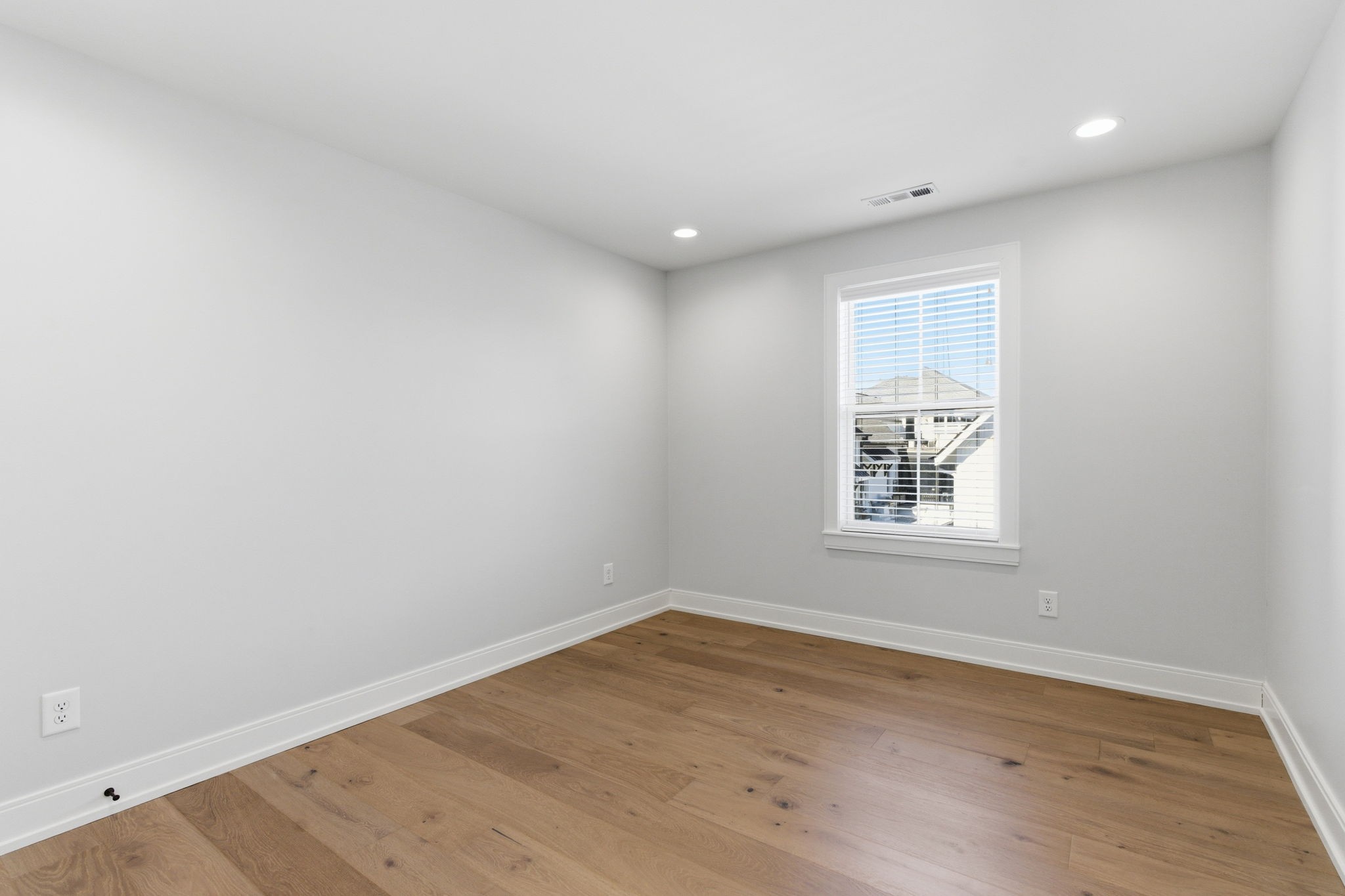 1207 Sweetbriar Avenue Unit: A & B