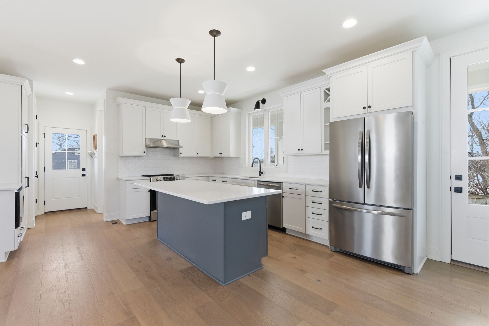 1207 Sweetbriar Avenue Unit: A & B