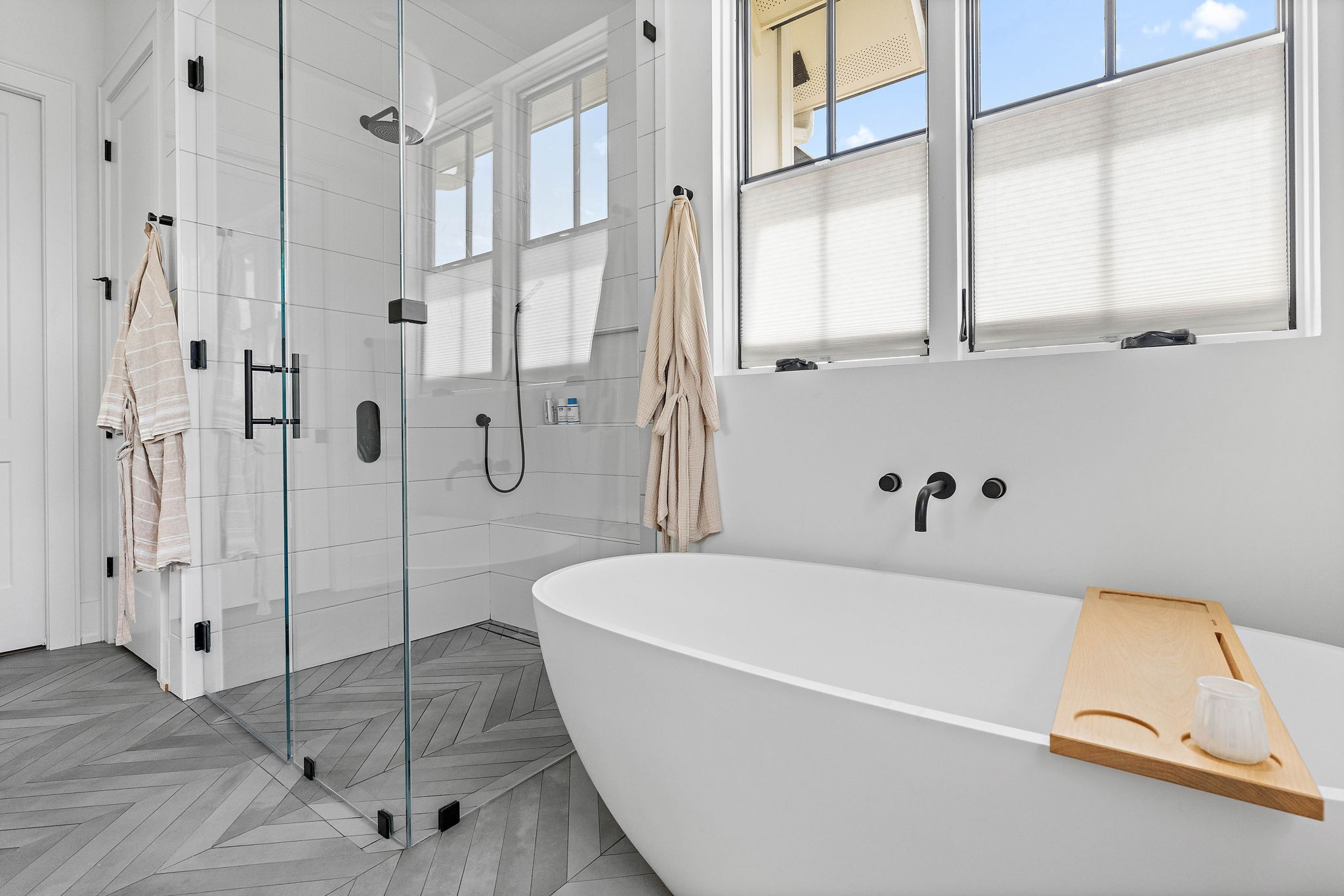 1207 Sweetbriar Avenue Unit: A & B