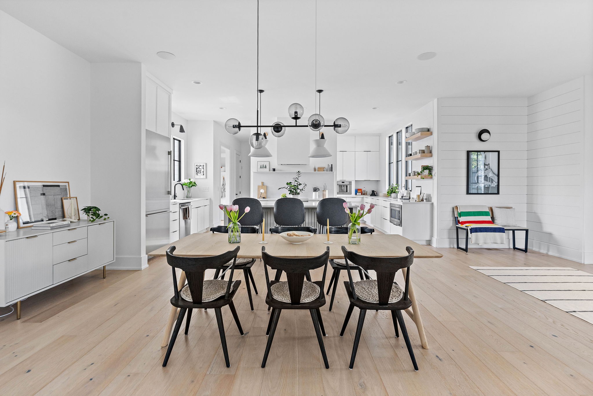 1207 Sweetbriar Avenue Unit: A & B