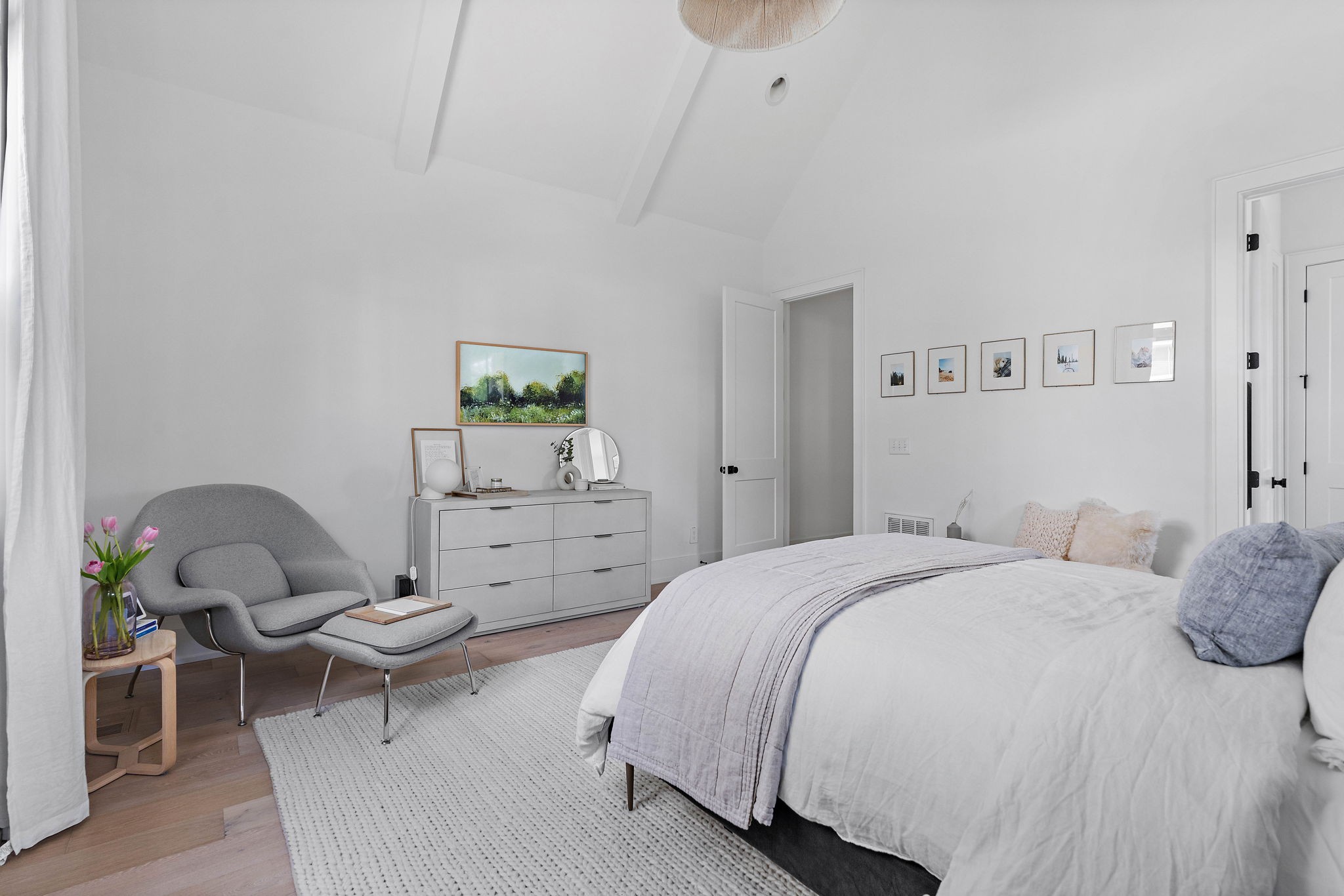 1207 Sweetbriar Avenue Unit: A & B