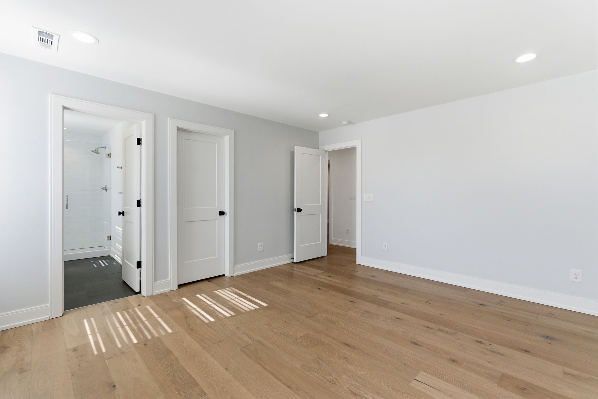 1207 Sweetbriar Avenue Unit: A & B